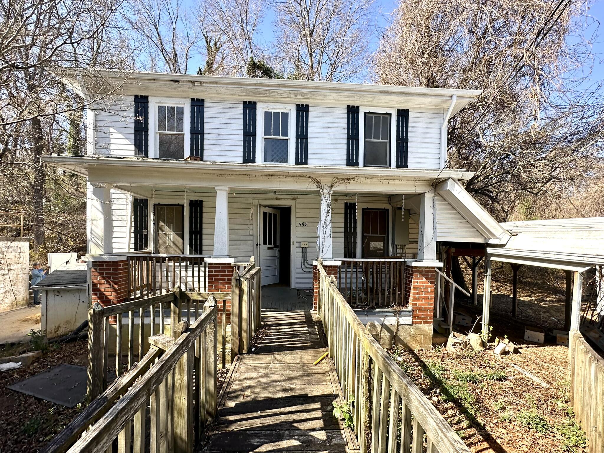 598 S Memorial Blvd, Martinsville, Virginia image 3