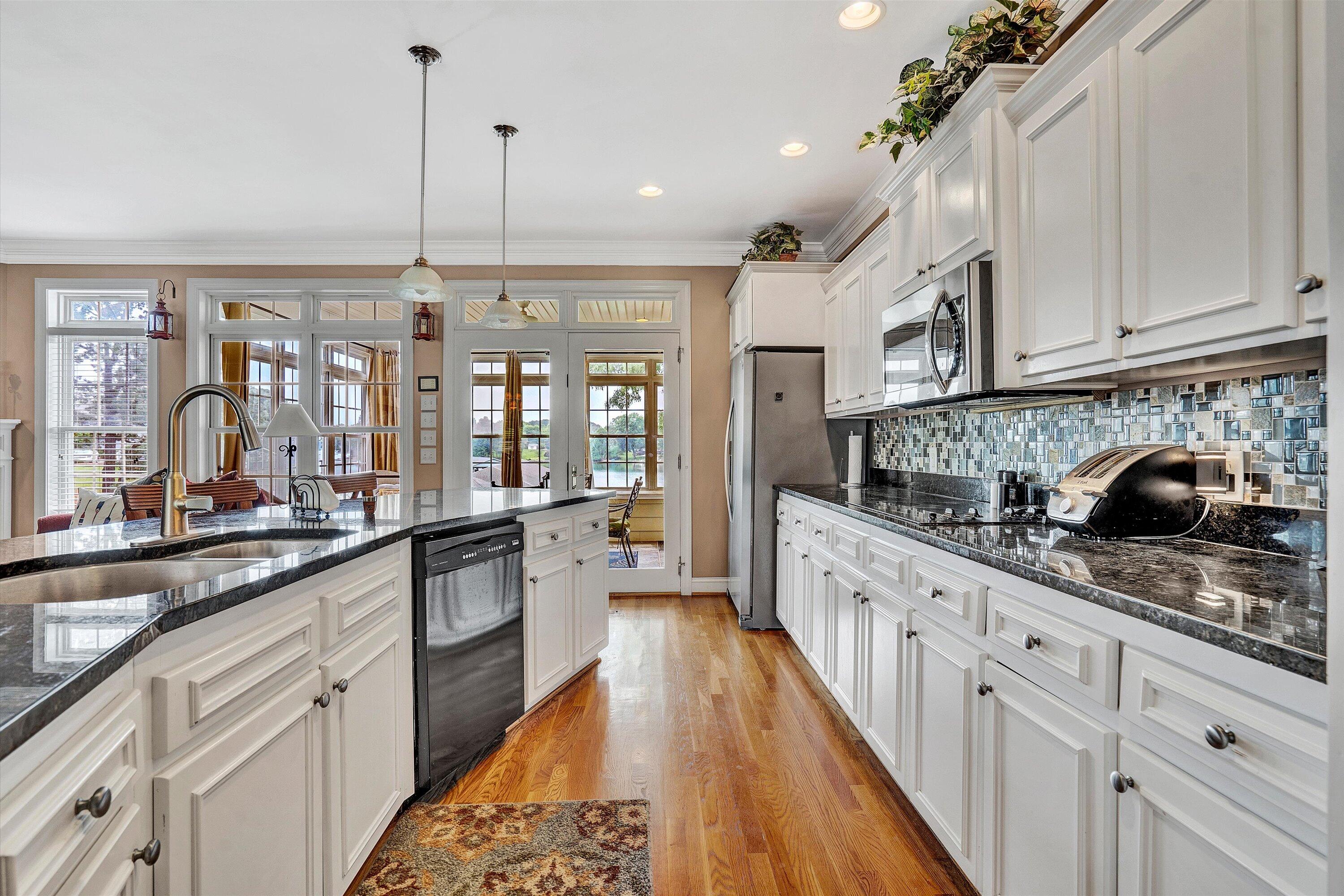 217 Shamrock Ct, Huddleston, Ohio image 15