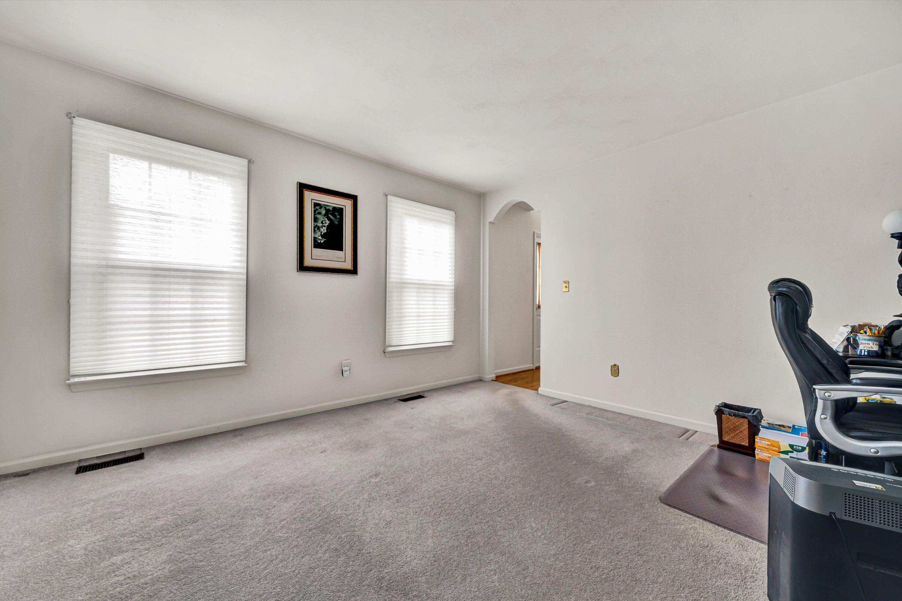 72 Windsor Ct, Roanoke, Virginia image 5