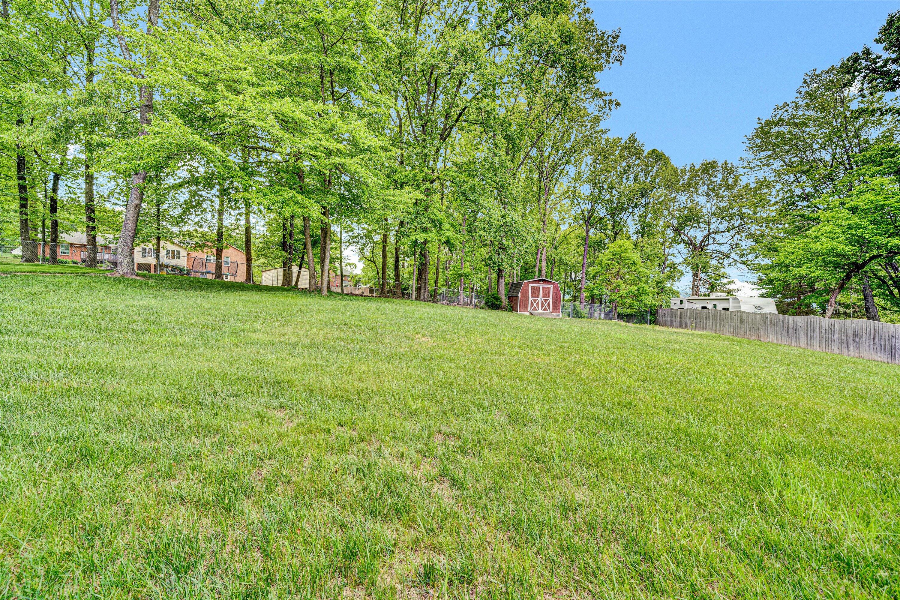 72 Windsor Ct, Roanoke, Virginia image 21