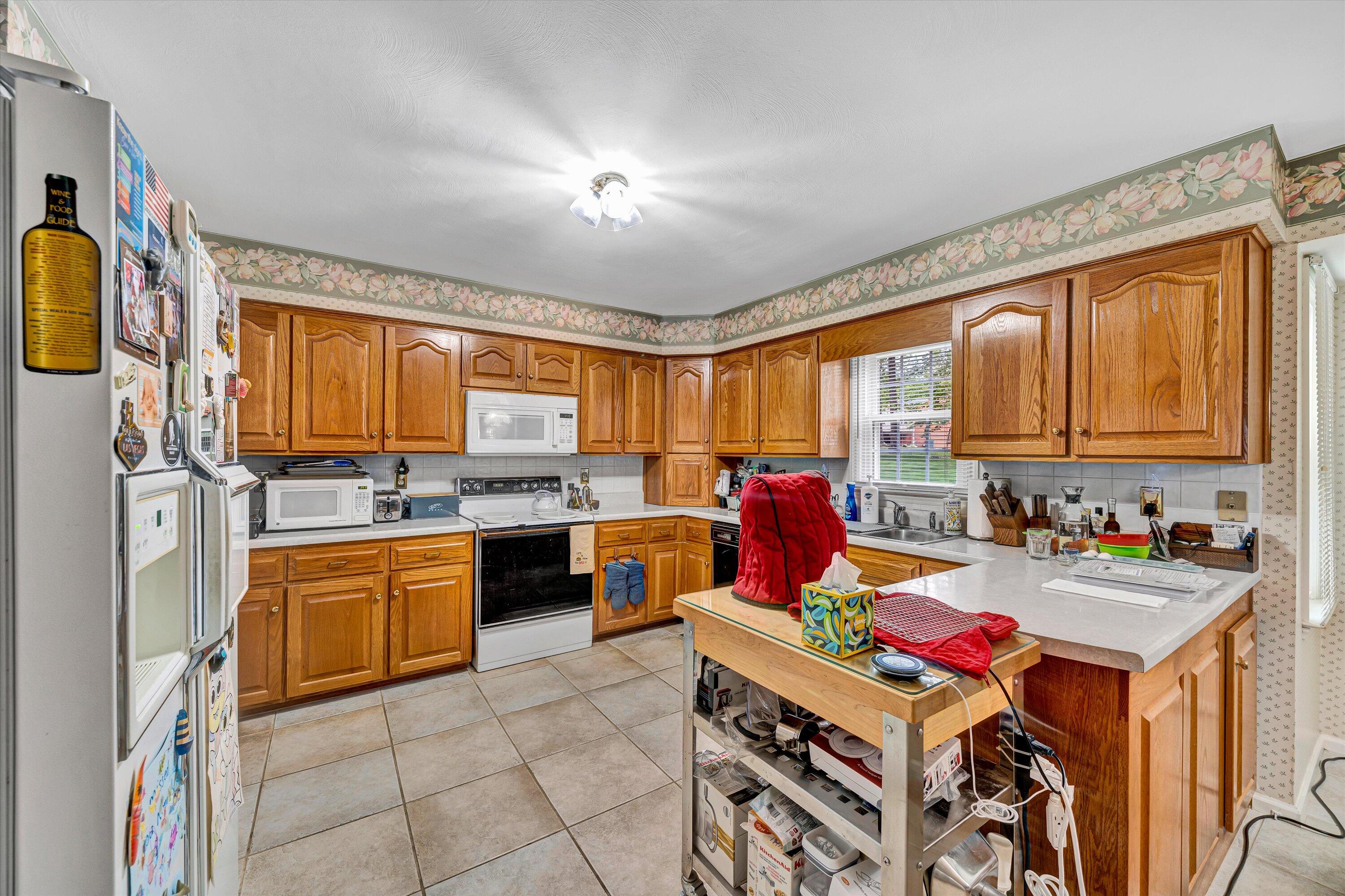 72 Windsor Ct, Roanoke, Virginia image 7