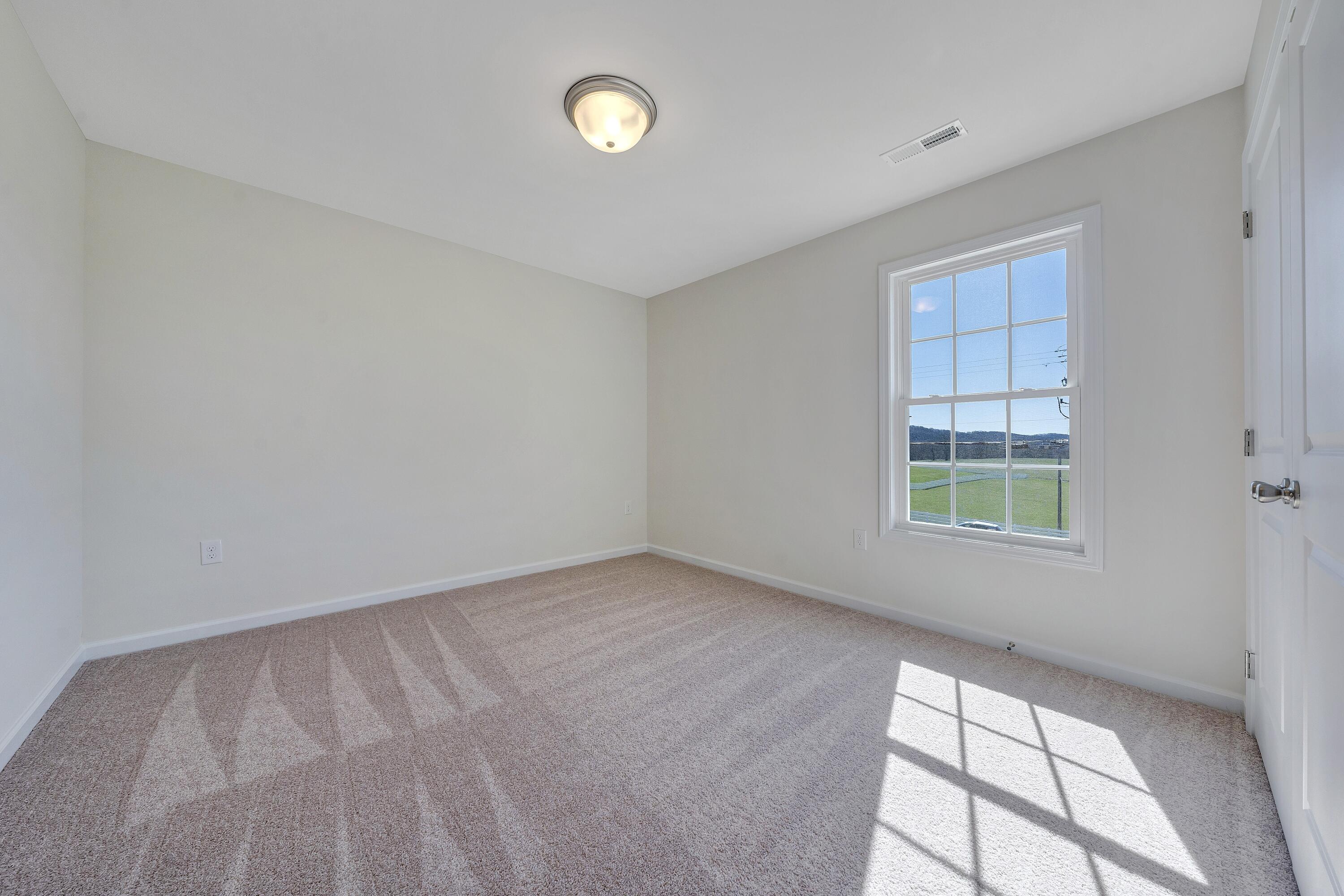 320 Woodside Dr, Salem, Virginia image 14