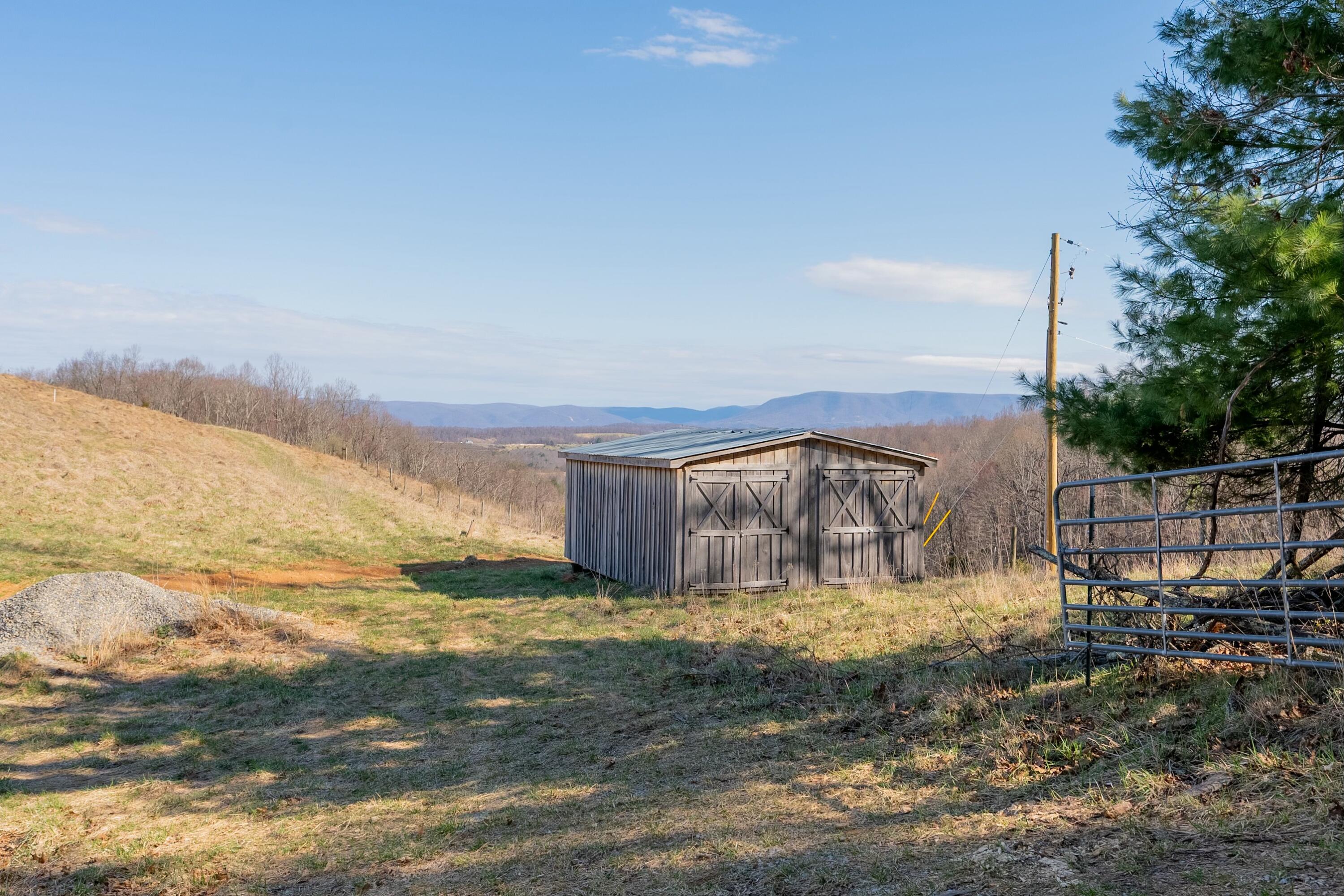 1551 Springdale Rd, Pearisburg, Virginia image 16