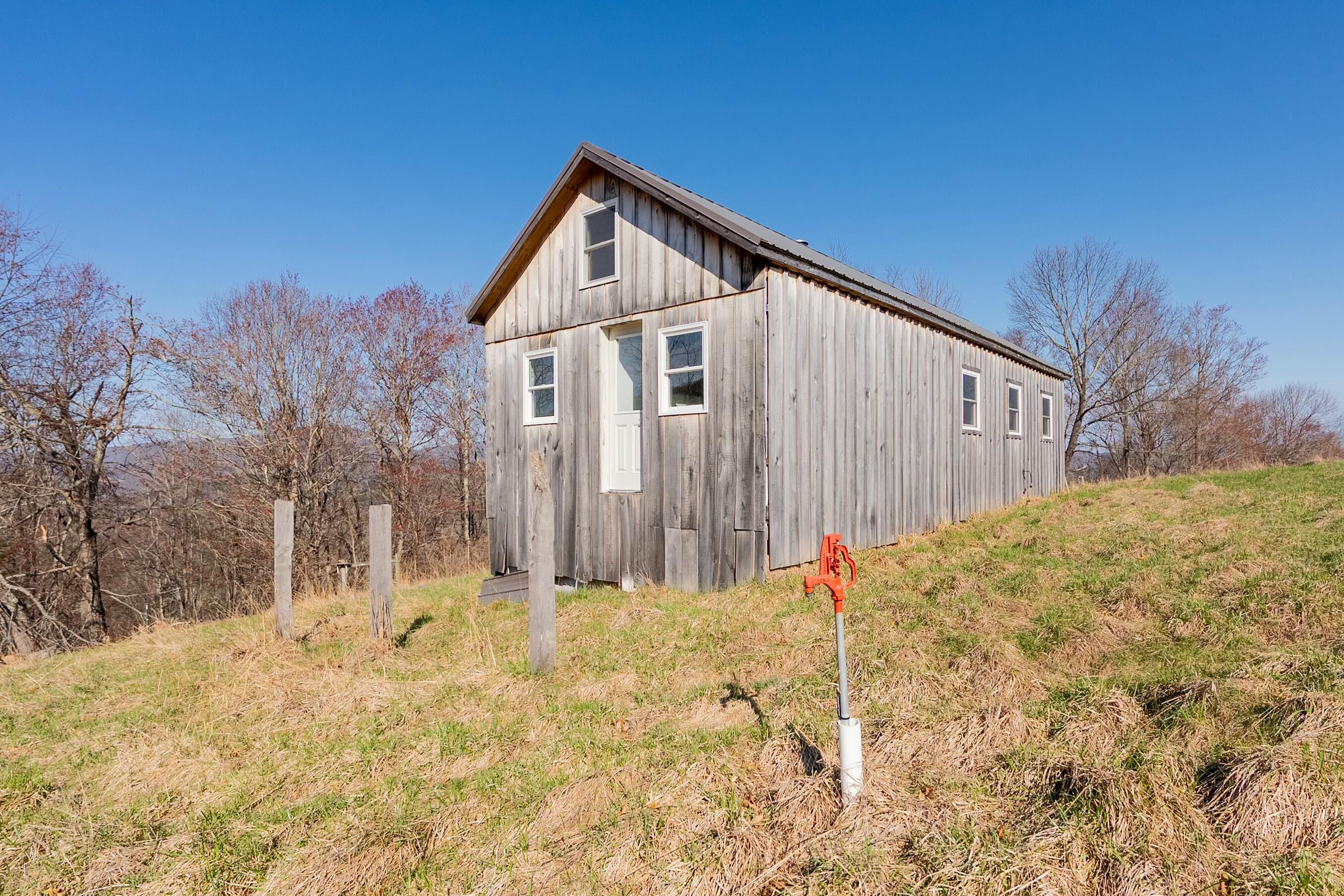 1551 Springdale Rd, Pearisburg, Virginia image 4