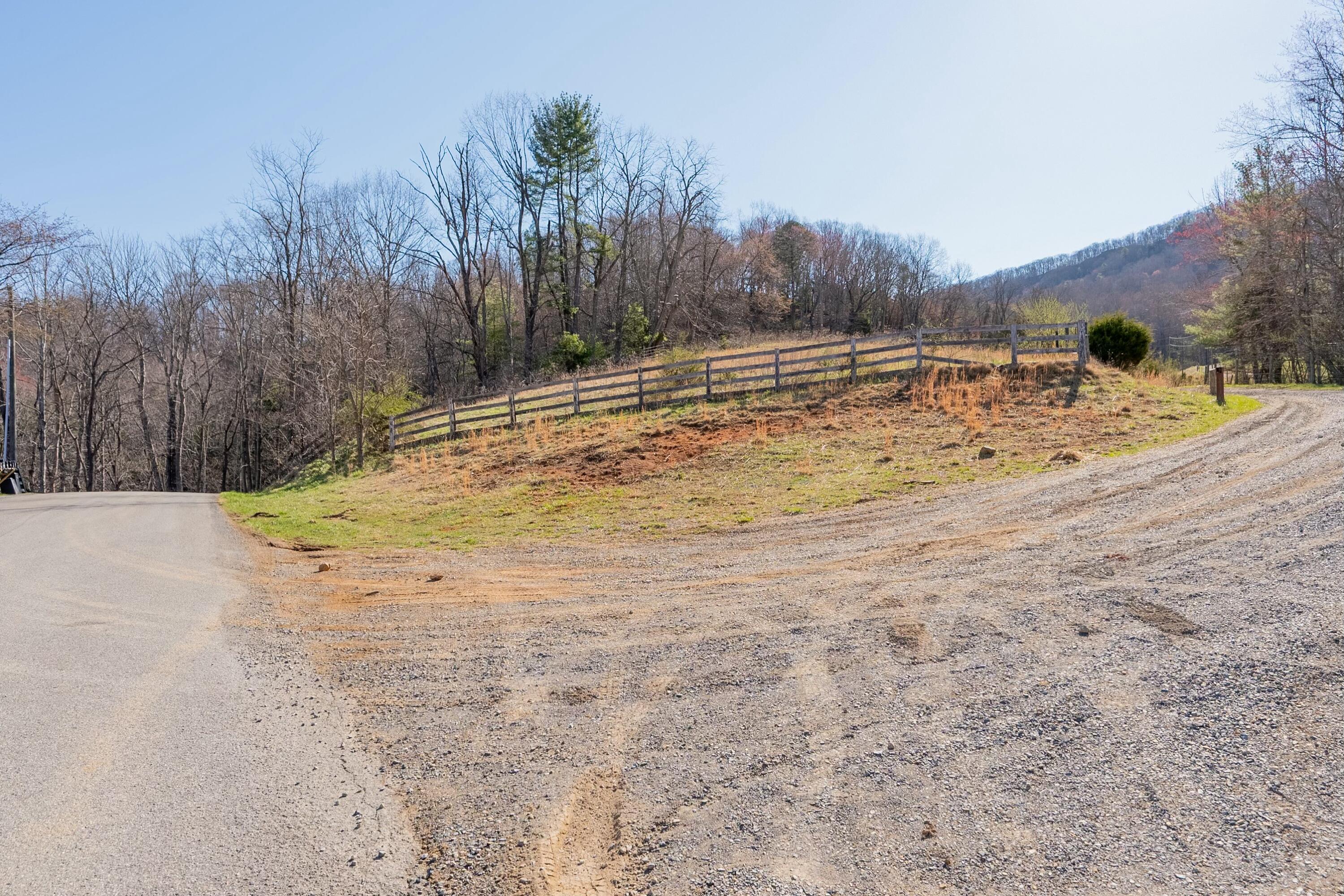 1551 Springdale Rd, Pearisburg, Virginia image 34