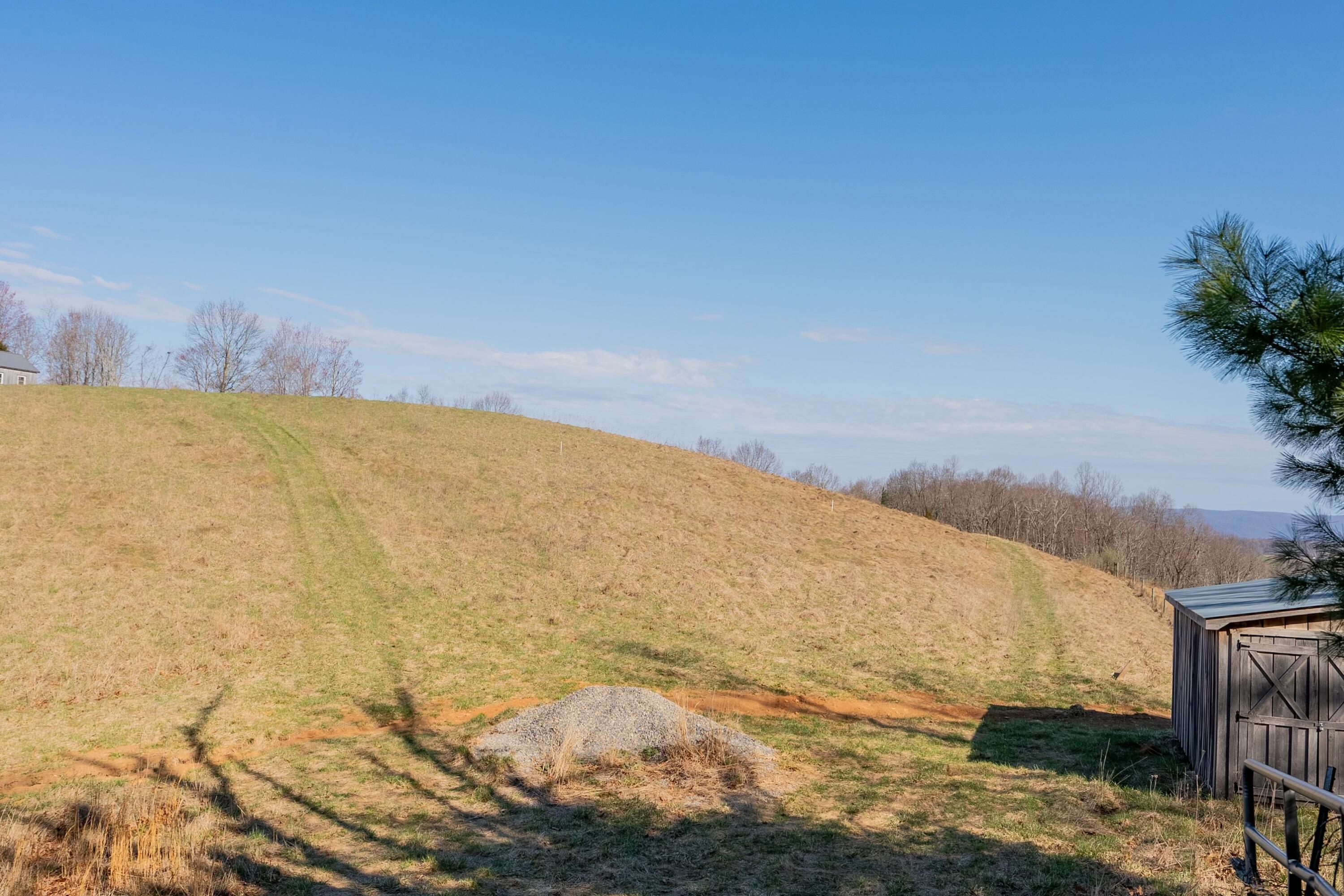 1551 Springdale Rd, Pearisburg, Virginia image 18