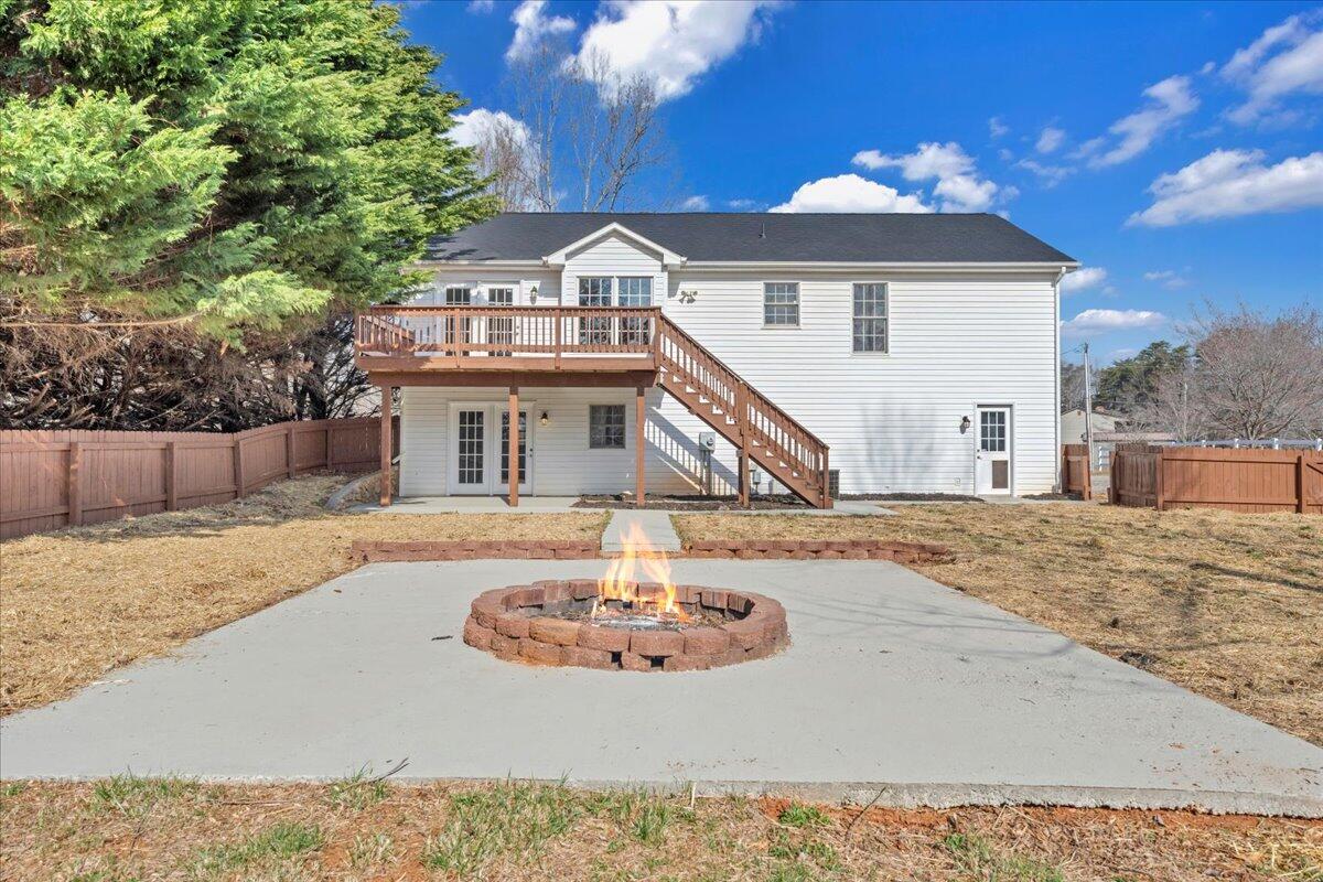 1510 Navigation Point Pt, Goodview, Virginia image 44