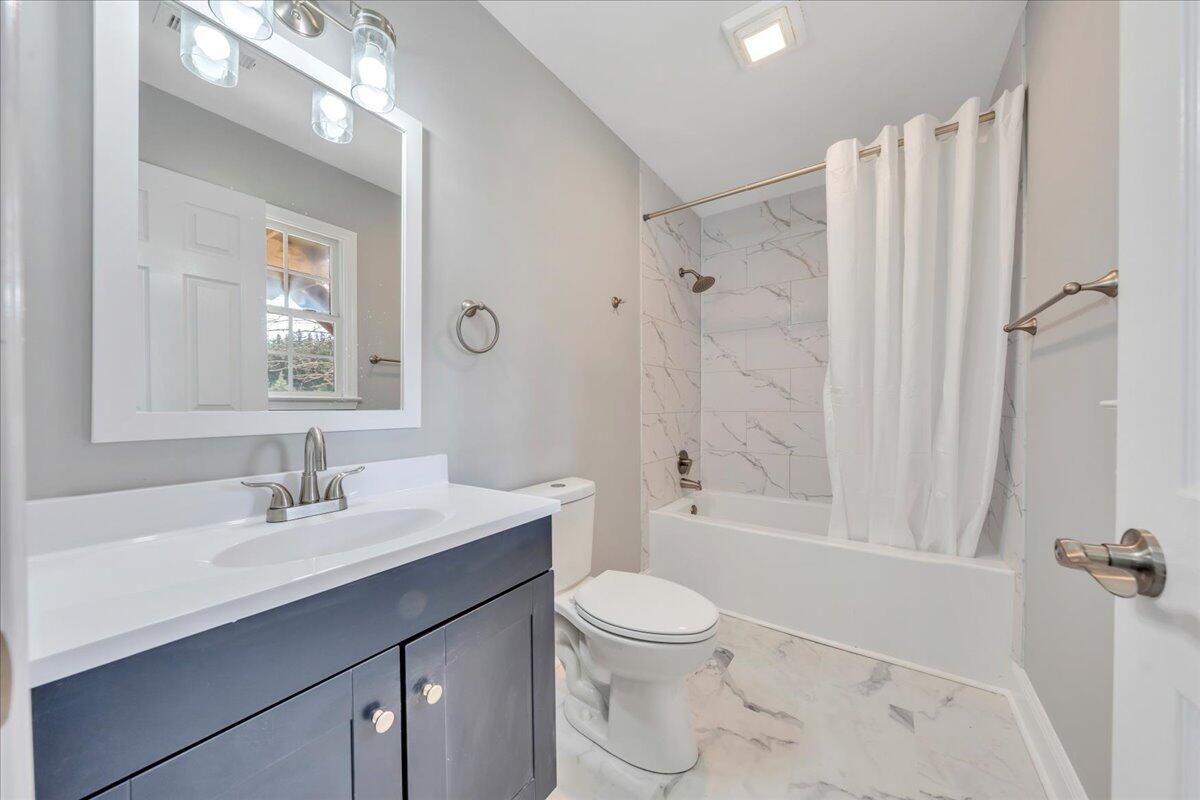 1510 Navigation Point Pt, Goodview, Virginia image 33