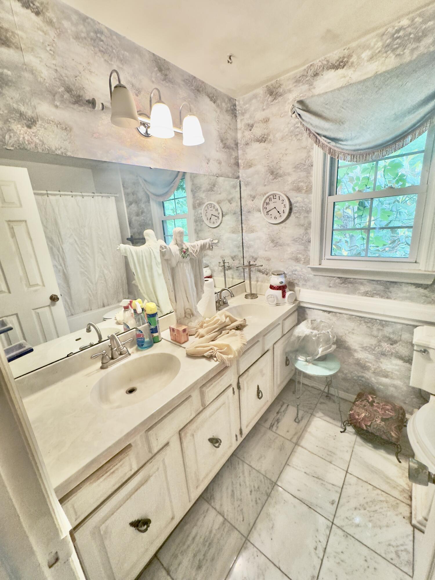 355 Knollwood Dr, Troutville, Virginia image 13
