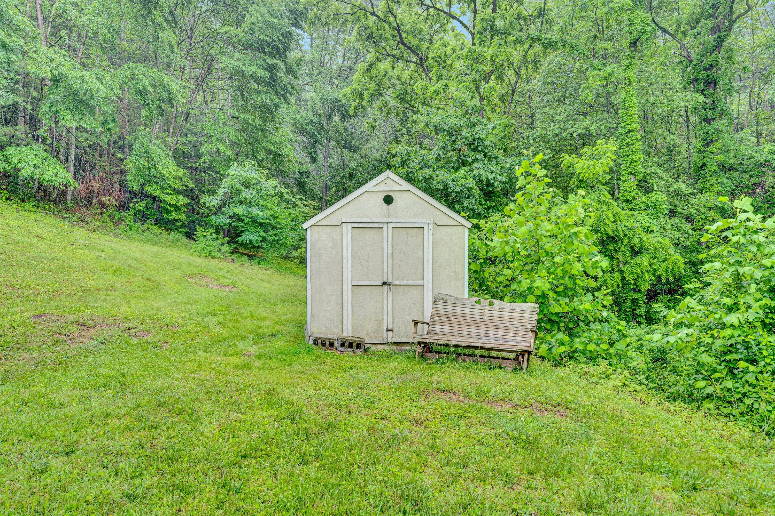 7123 Tall Oak Ln, Roanoke, Virginia image 31