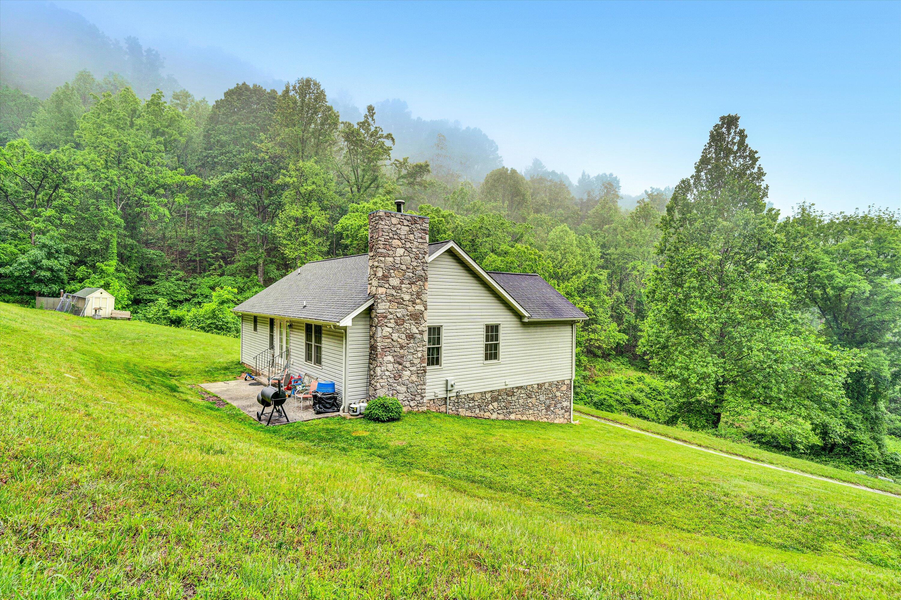 7123 Tall Oak Ln, Roanoke, Virginia image 29