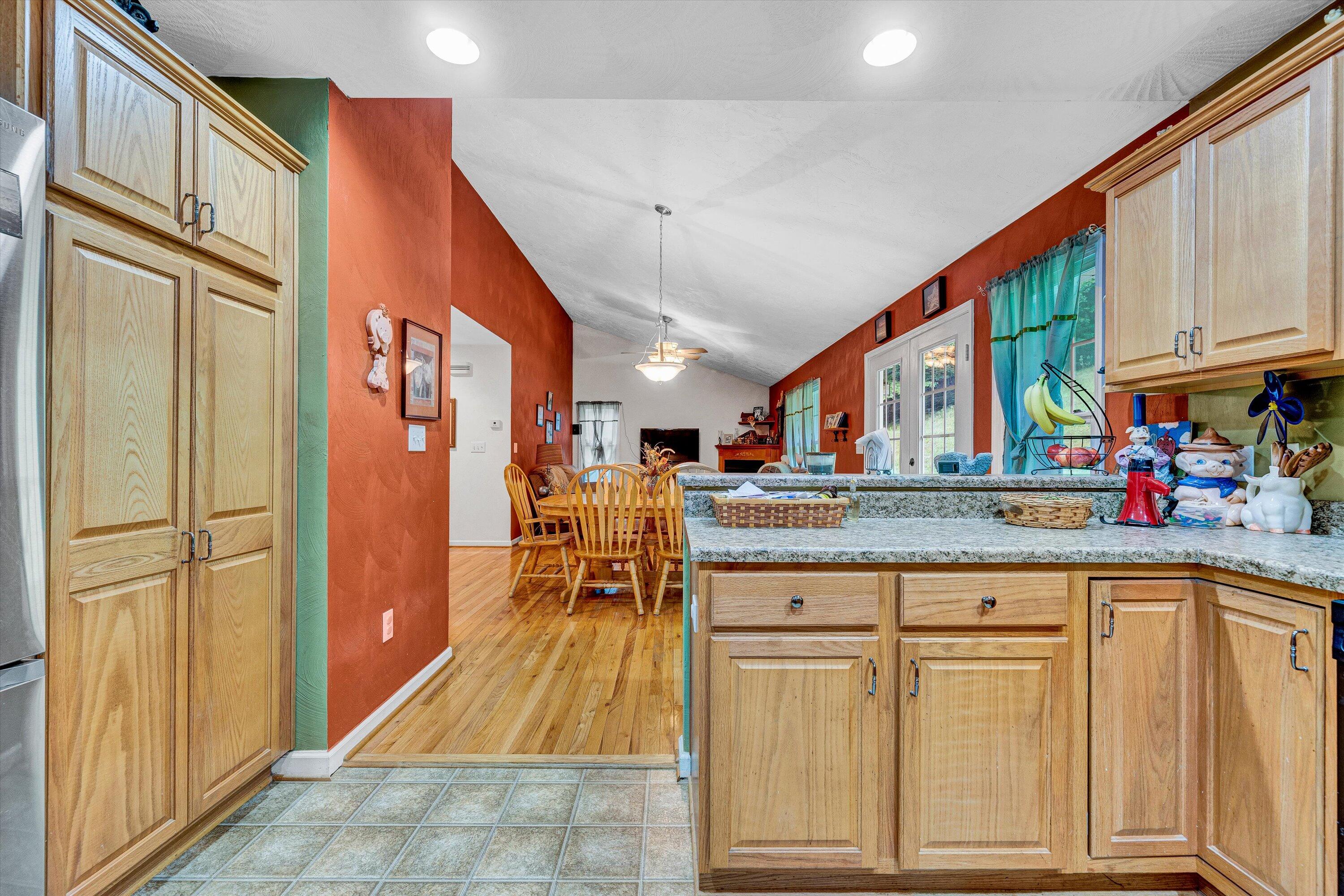 7123 Tall Oak Ln, Roanoke, Virginia image 11