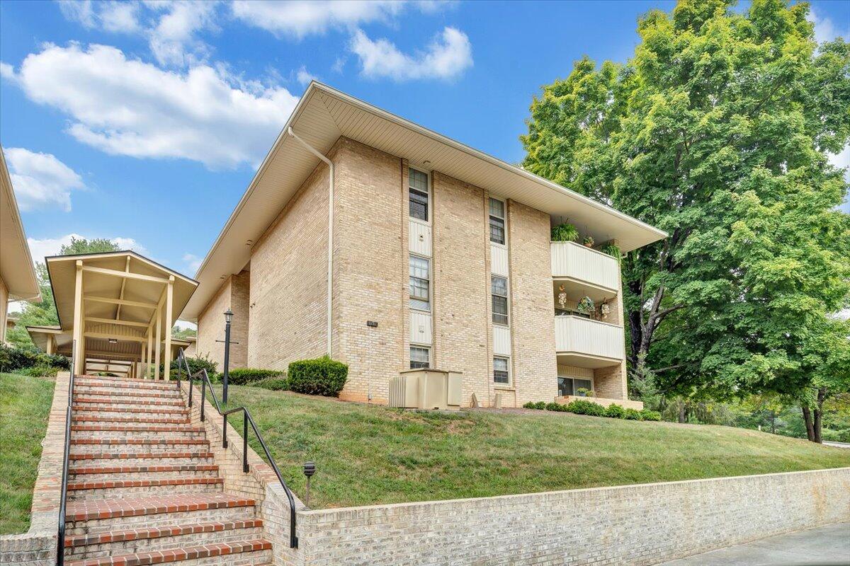 5260 Crossbow Cir #7C, Roanoke, Virginia image 32