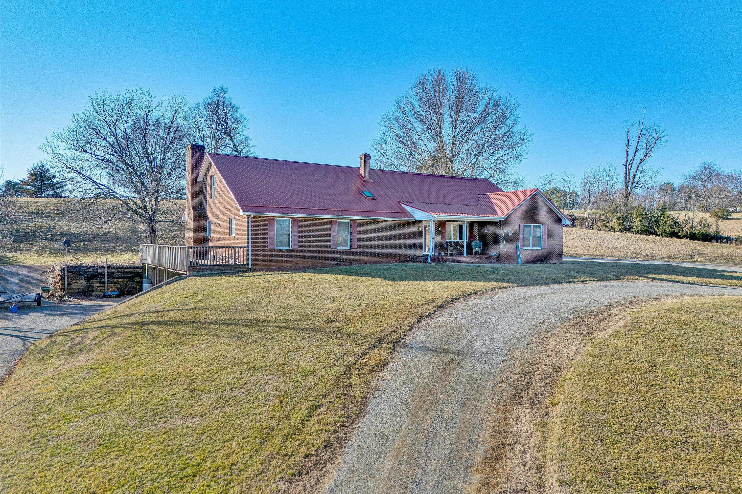 2195 Bonbrook Mill Rd, Wirtz, Virginia image 4