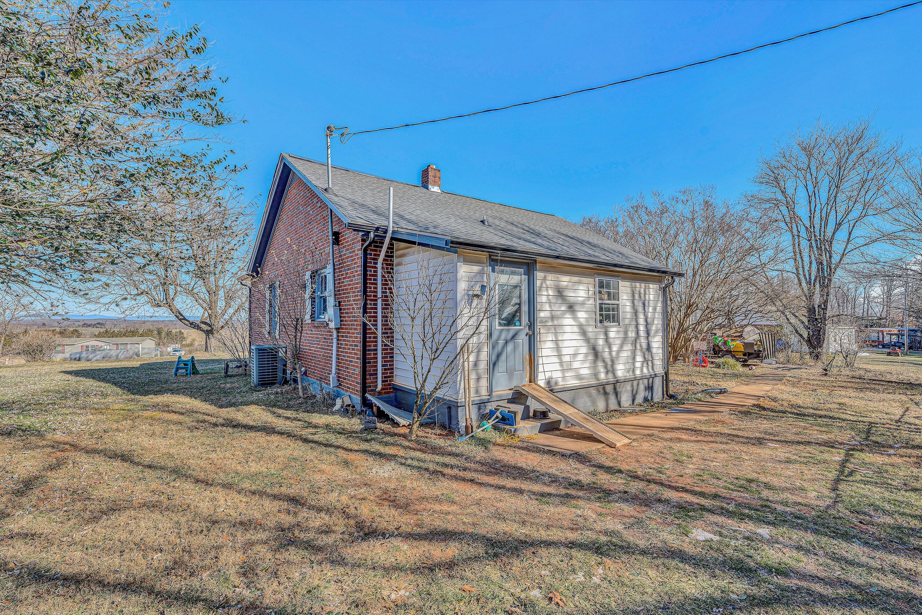 764 Burnt Chimney Rd, Wirtz, Virginia image 22