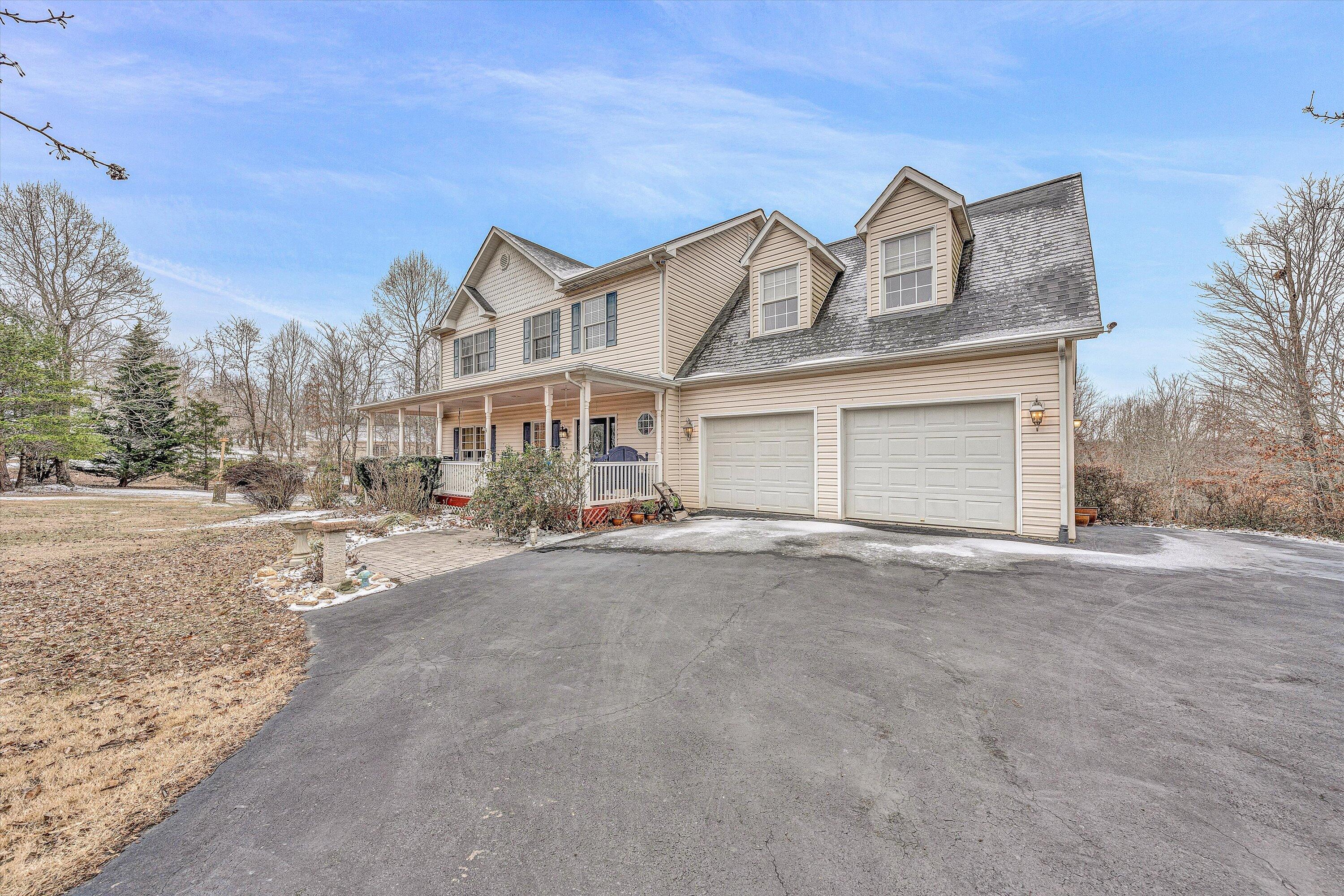 1170 Riverbend Dr, Rocky Mount, Virginia image 3