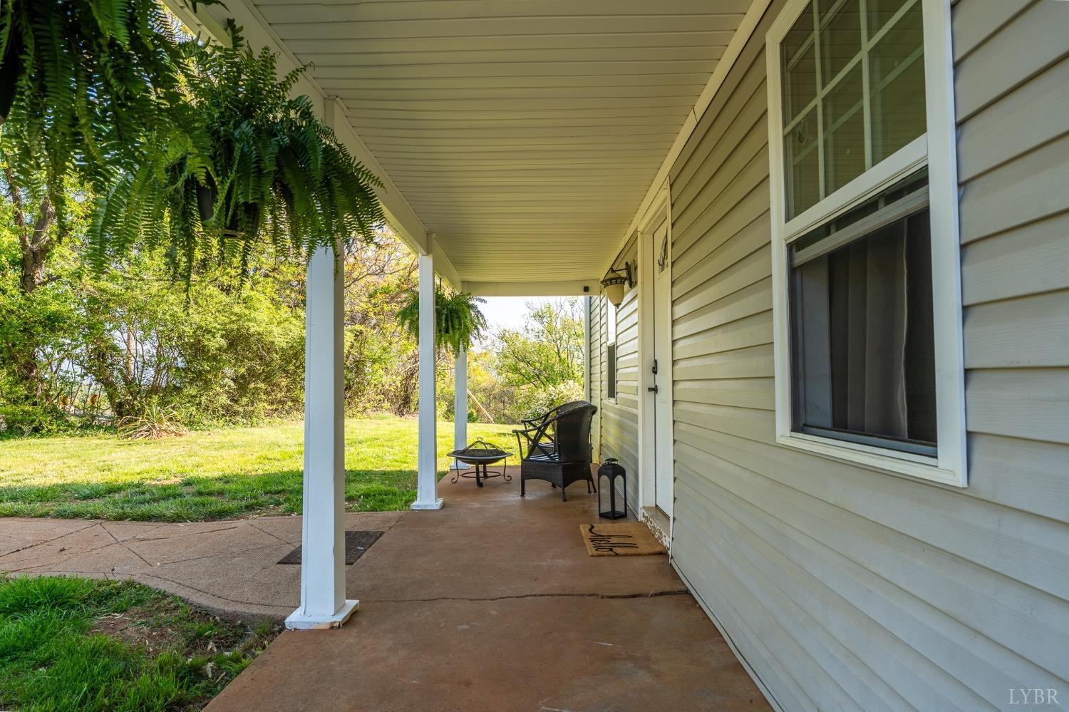 751 South St, Bedford, Virginia image 5