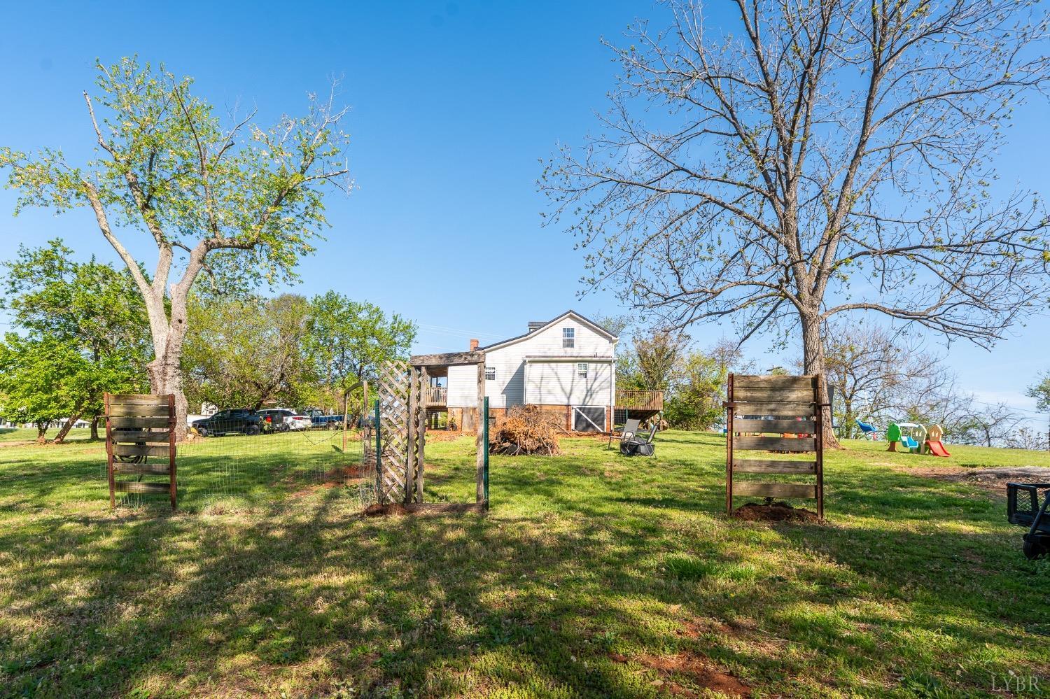 751 South St, Bedford, Virginia image 37