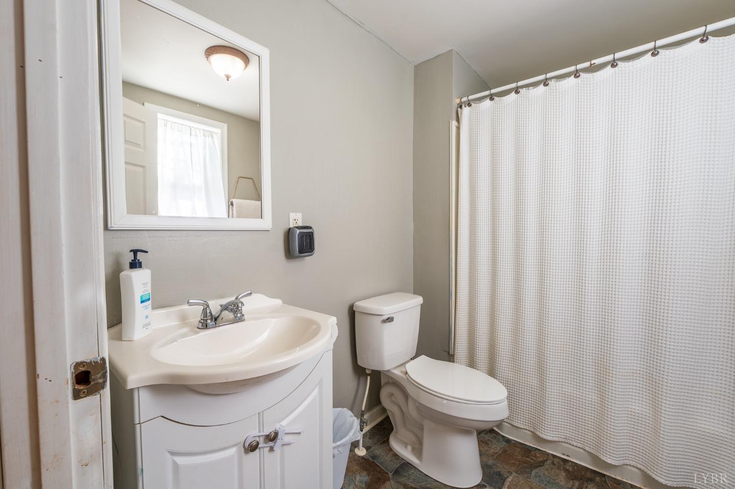 751 South St, Bedford, Virginia image 19