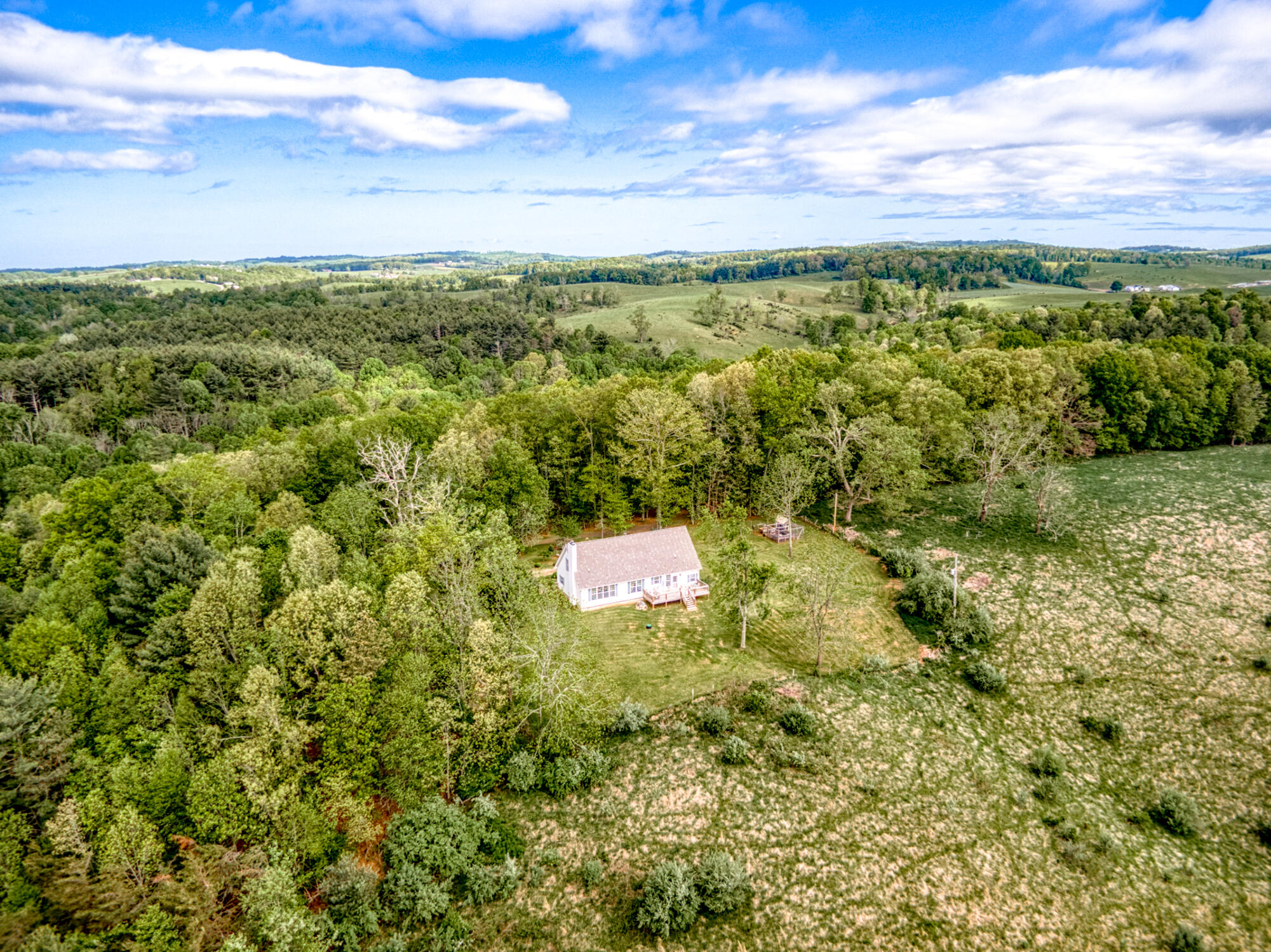 626 Ivy Dr, Floyd, Ohio image 4