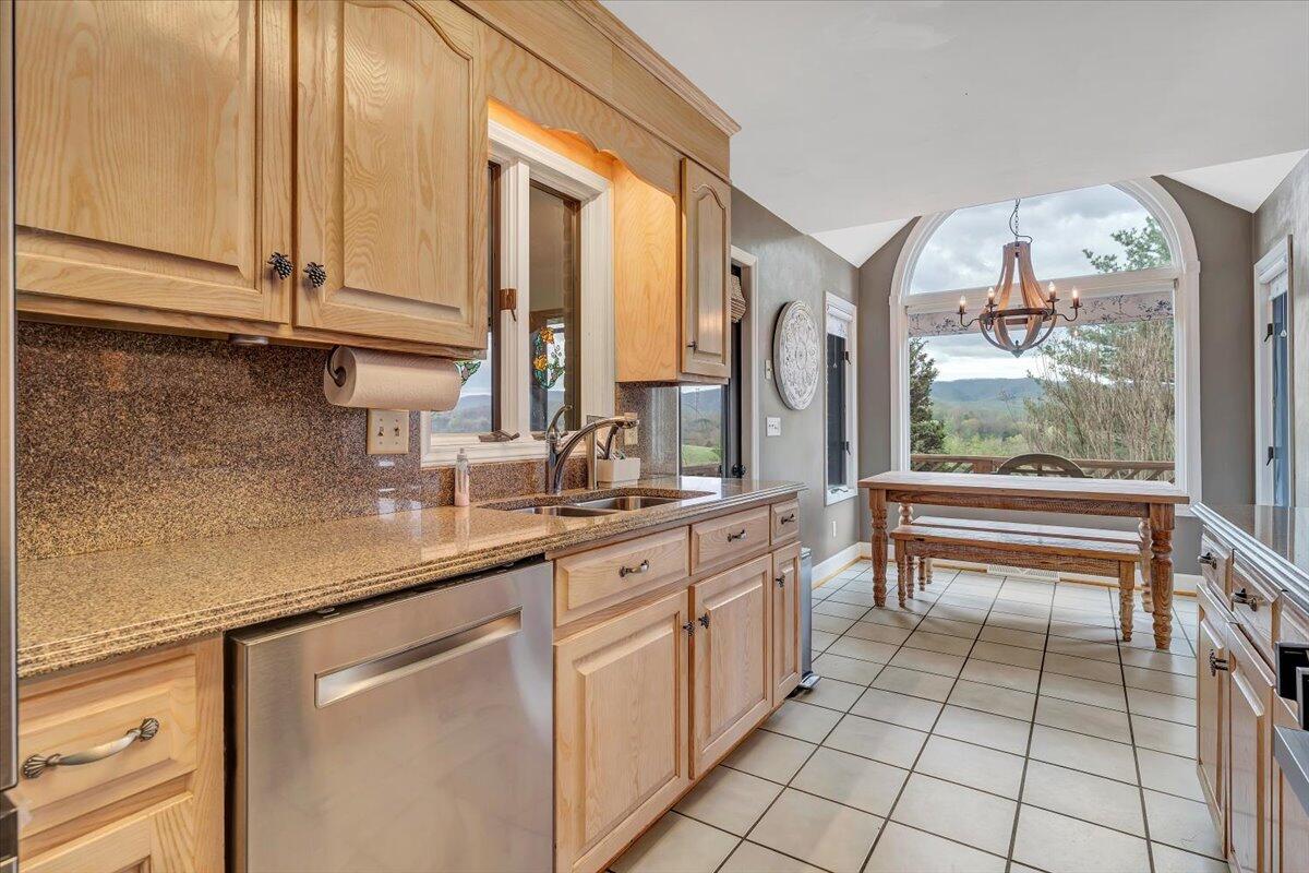 48 Lugar Ln, Fincastle, Virginia image 15