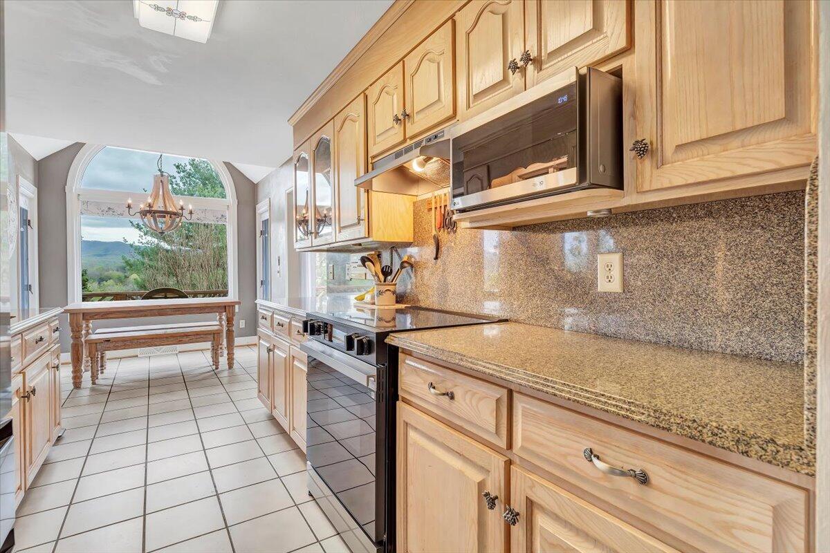 48 Lugar Ln, Fincastle, Virginia image 16