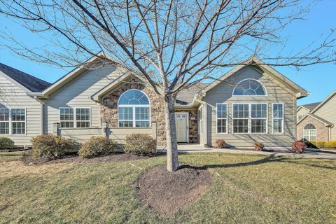 Homes For Sale - 5446 Orchard Villas Cir #6-1<br/> Roanoke County, Roanoke, VA 24019