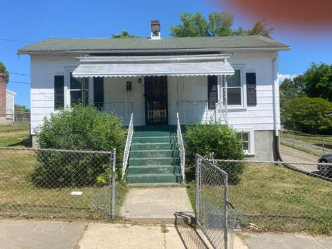 Homes For Rent - 53 Ashlawn Dr<br/> Danville, VA 24541
