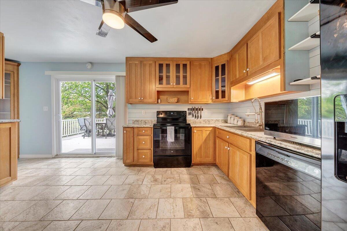 8340 Brubaker Dr, Roanoke, Virginia image 11