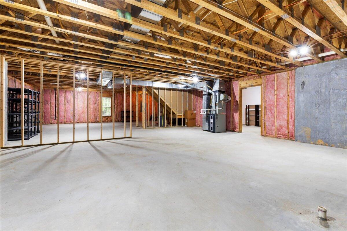 6618 Hartman Ct, Roanoke, Virginia image 36
