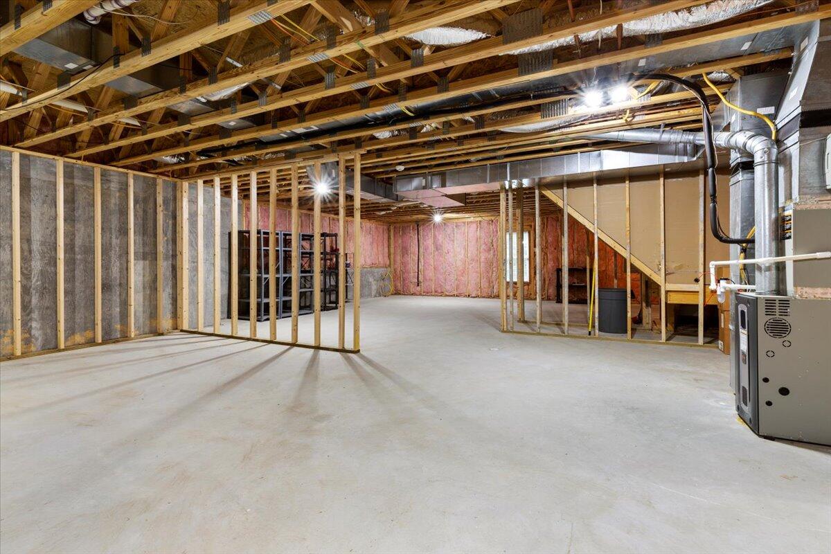 6618 Hartman Ct, Roanoke, Virginia image 37