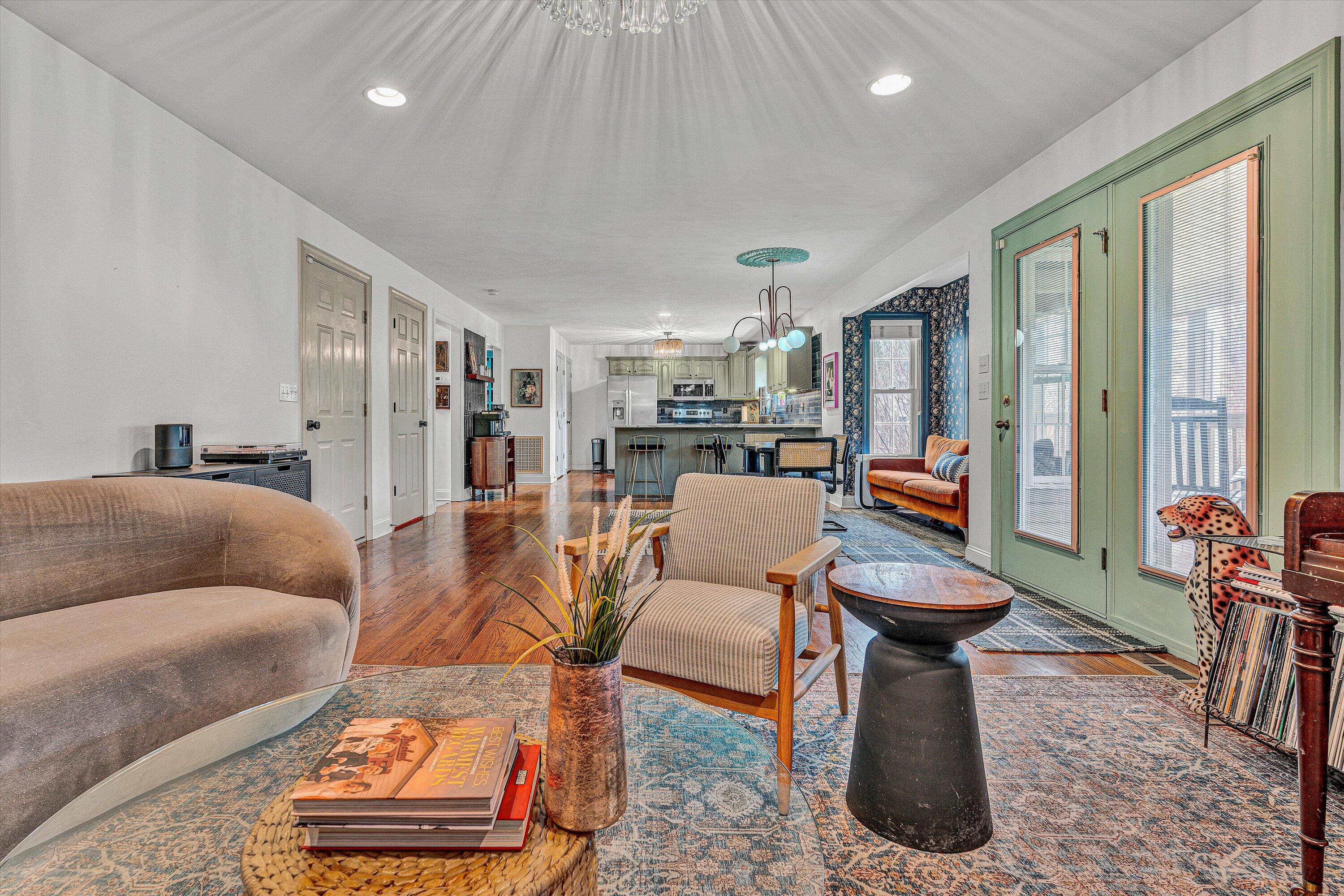 200 Diamond Rd, Salem, Virginia image 16