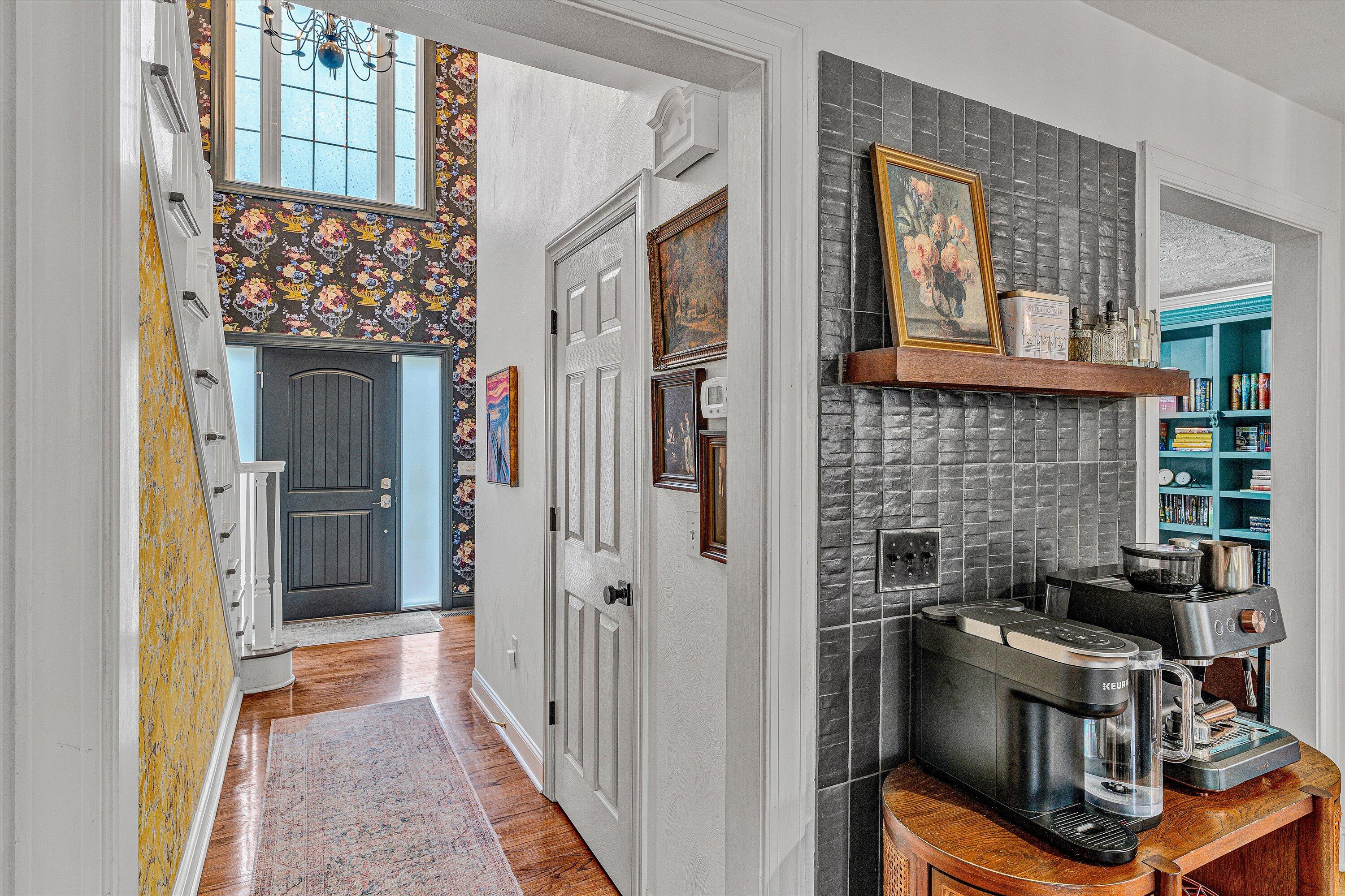 200 Diamond Rd, Salem, Virginia image 3