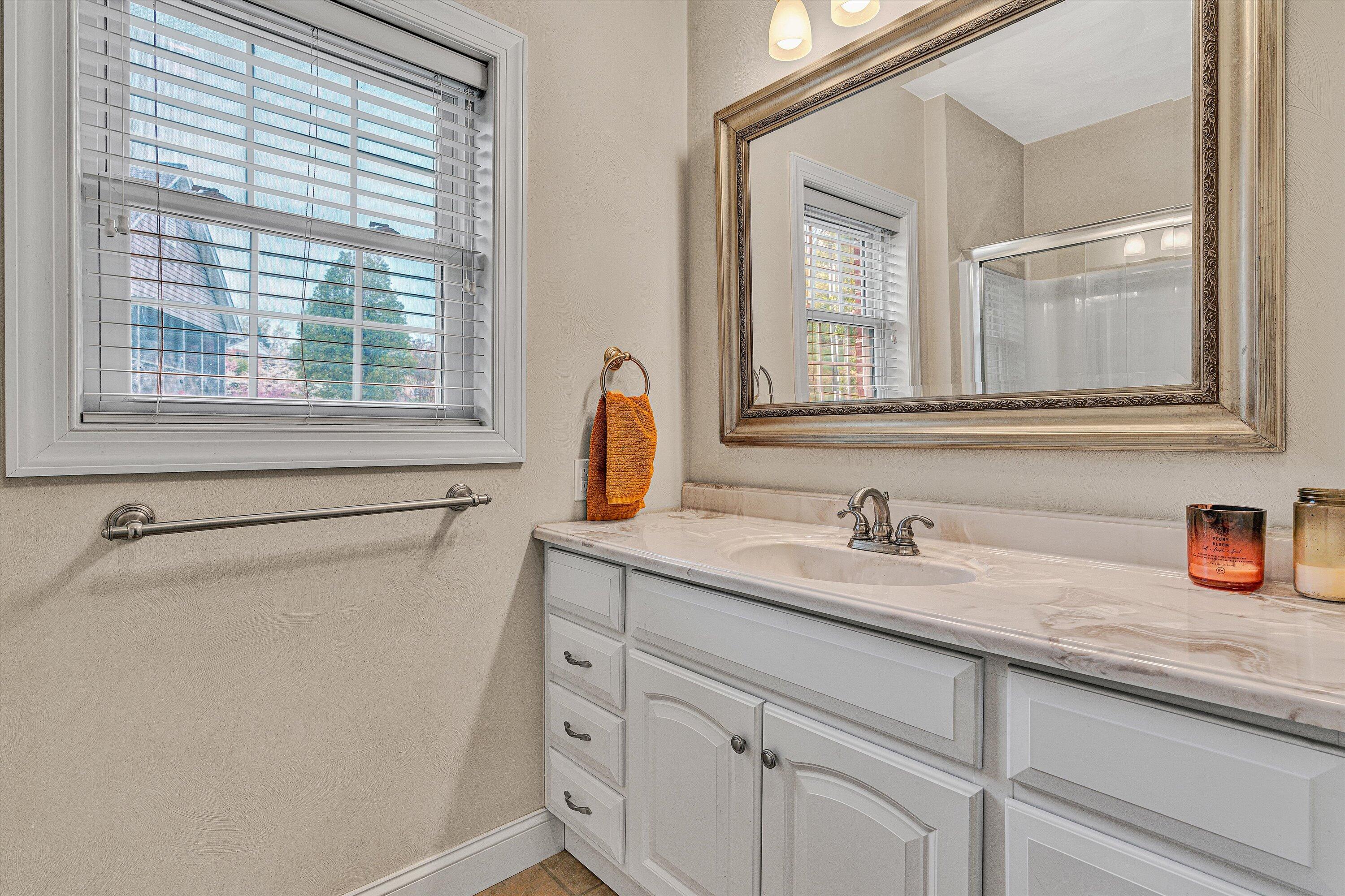 200 Diamond Rd, Salem, Virginia image 42