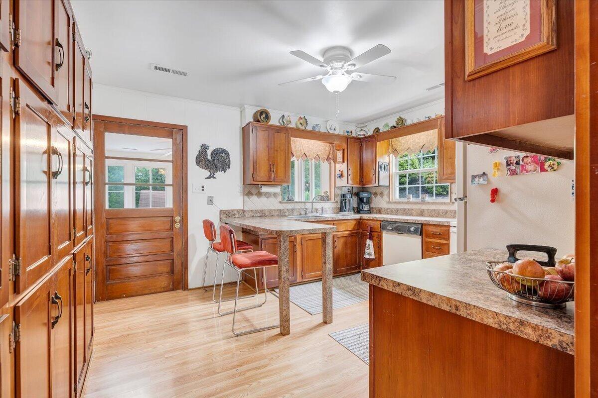 30 Benbrook Cir, Roanoke, Virginia image 11