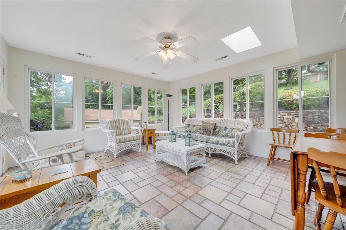 30 Benbrook Cir, Roanoke, Virginia image 19