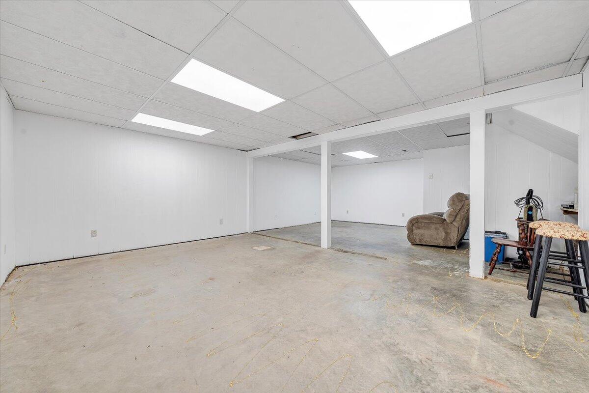 30 Benbrook Cir, Roanoke, Virginia image 38
