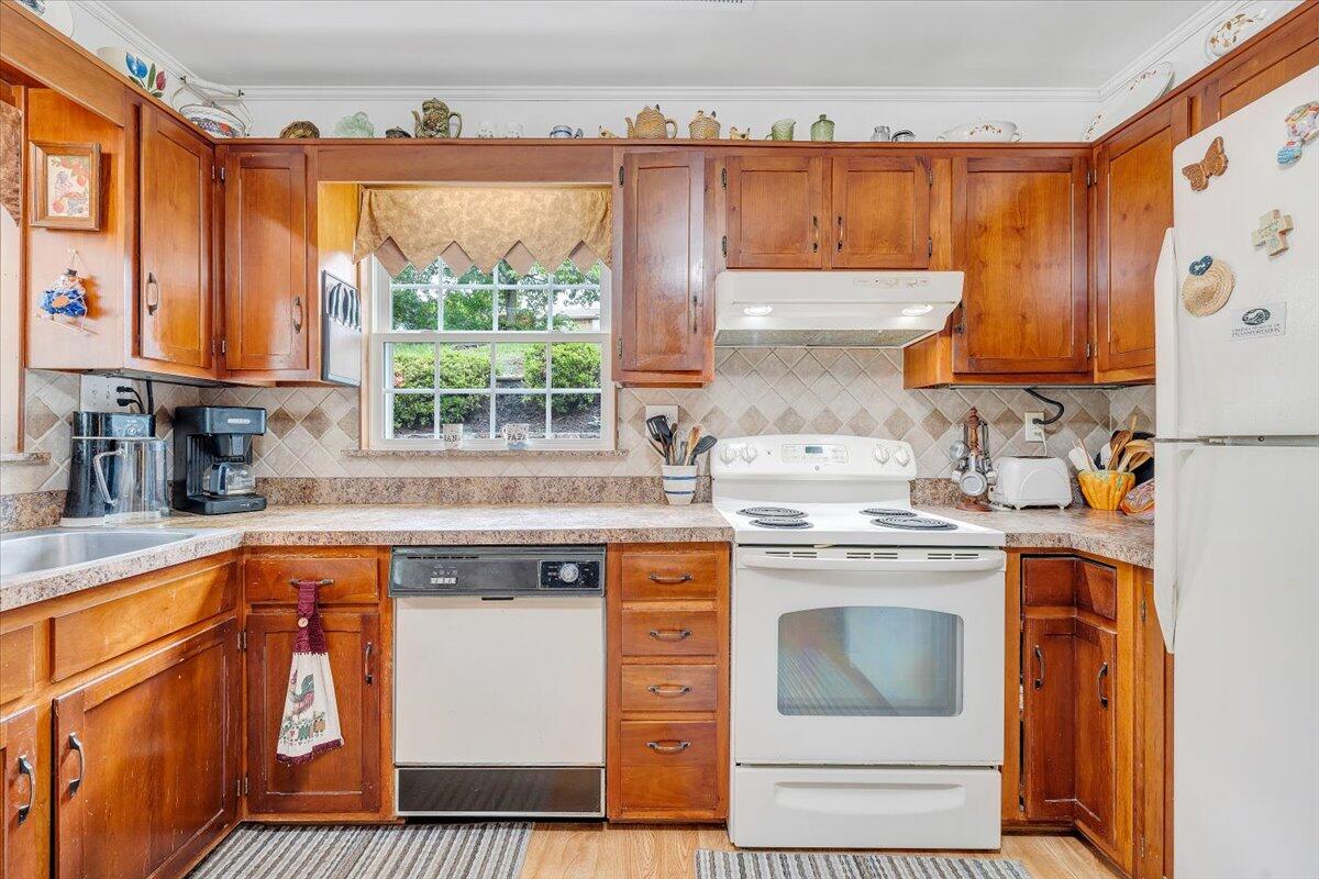 30 Benbrook Cir, Roanoke, Virginia image 14