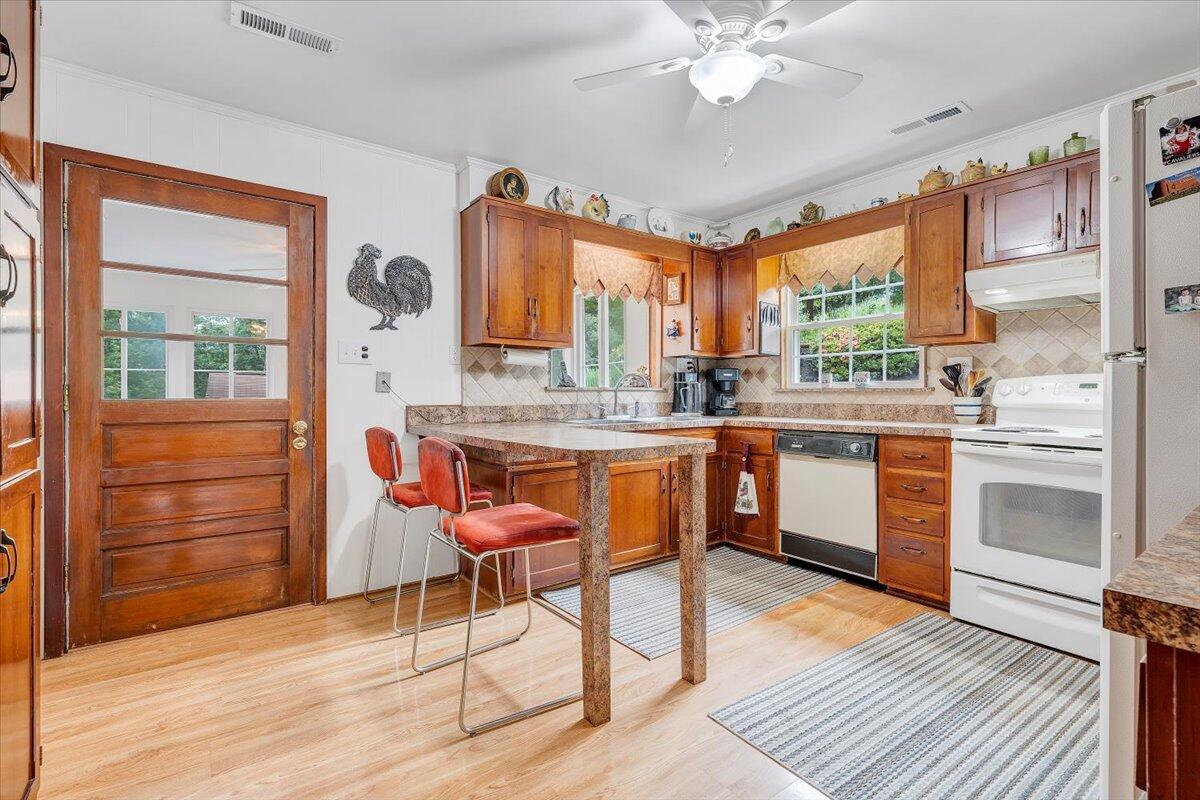 30 Benbrook Cir, Roanoke, Virginia image 12