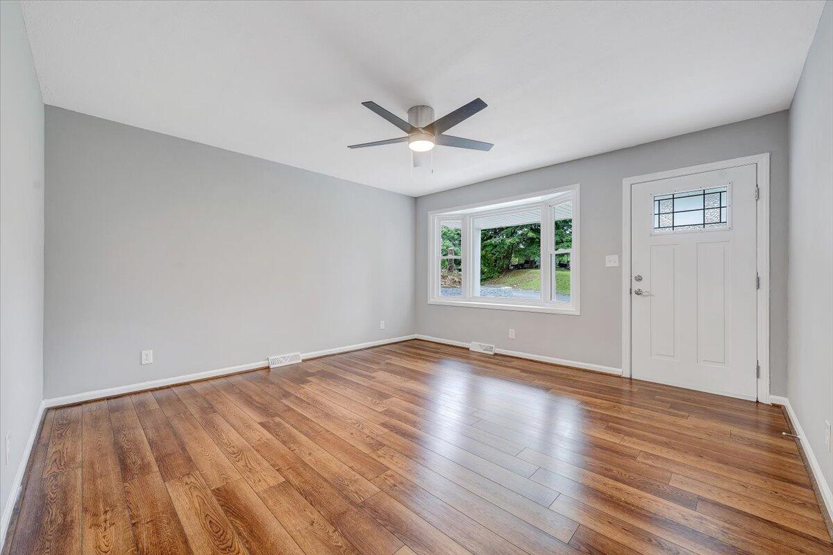 4438 Stonewall Rd, Roanoke, Virginia image 7