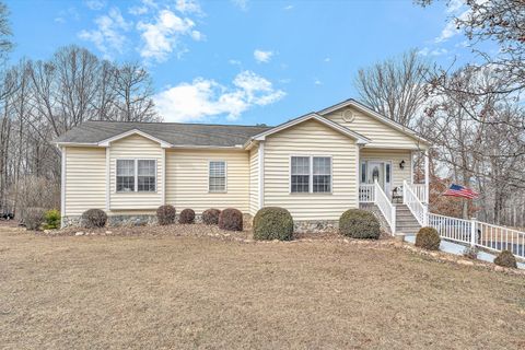 Apartment For Sale - 1615 Morewood Rd<br/> Hardy, VA 24101