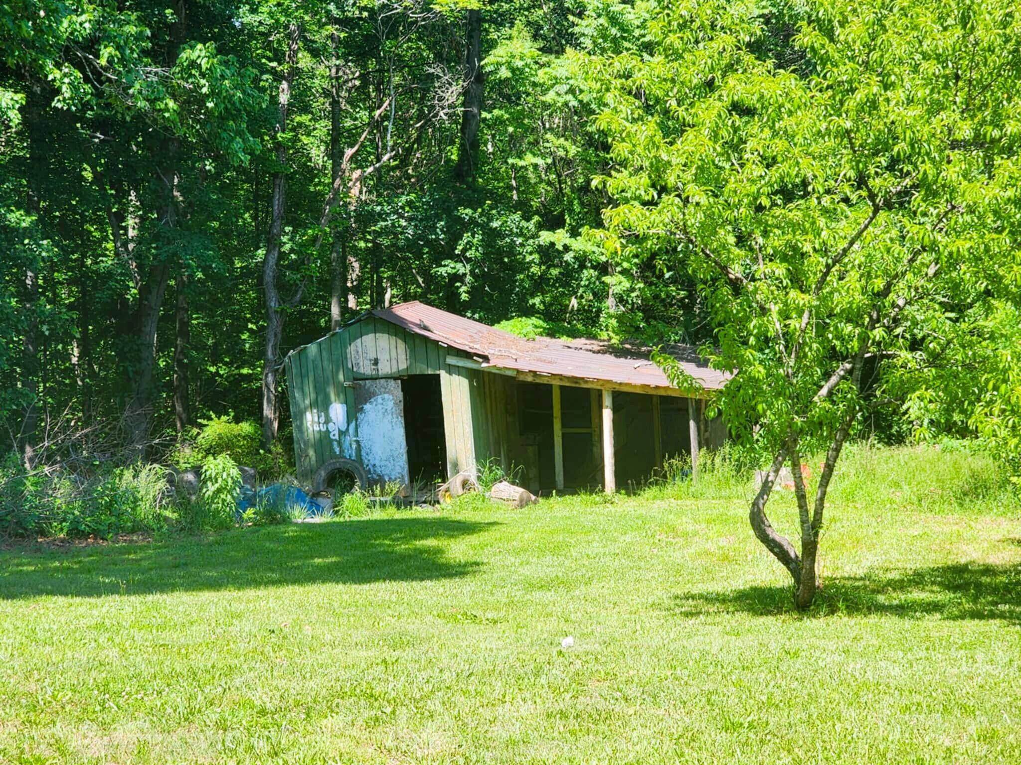 1742 Fruitridge Dr, Penhook, Virginia image 10