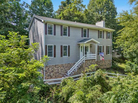 Homes For Sale - 5448 Highfields Rd<br/> Roanoke, VA 24018