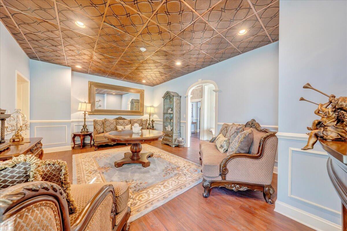 Bedford, Virginia 24523, United States, 5 Bedrooms Bedrooms, ,9 BathroomsBathrooms,Residential,Active,239718