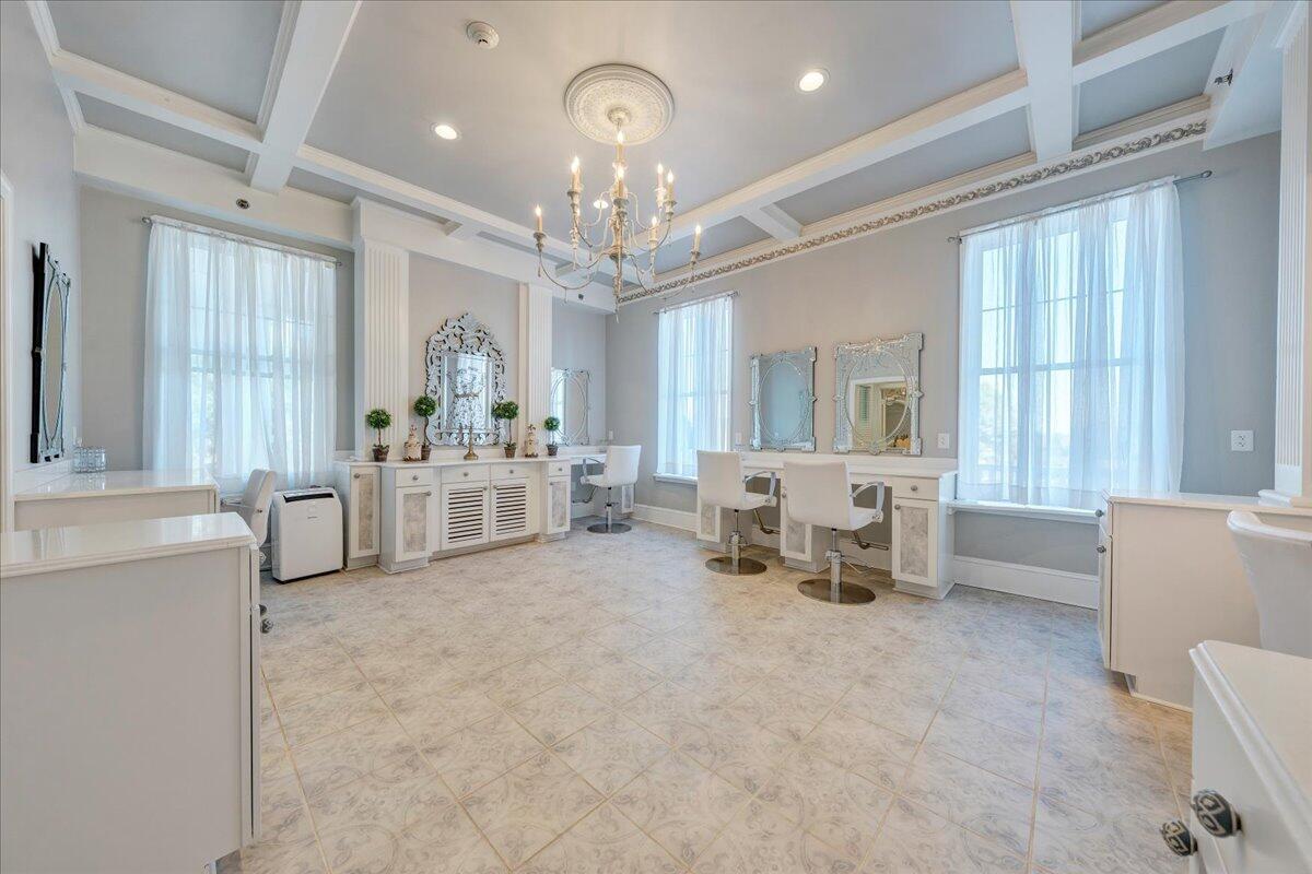 Bedford, Virginia 24523, United States, 5 Bedrooms Bedrooms, ,9 BathroomsBathrooms,Residential,Active,239718