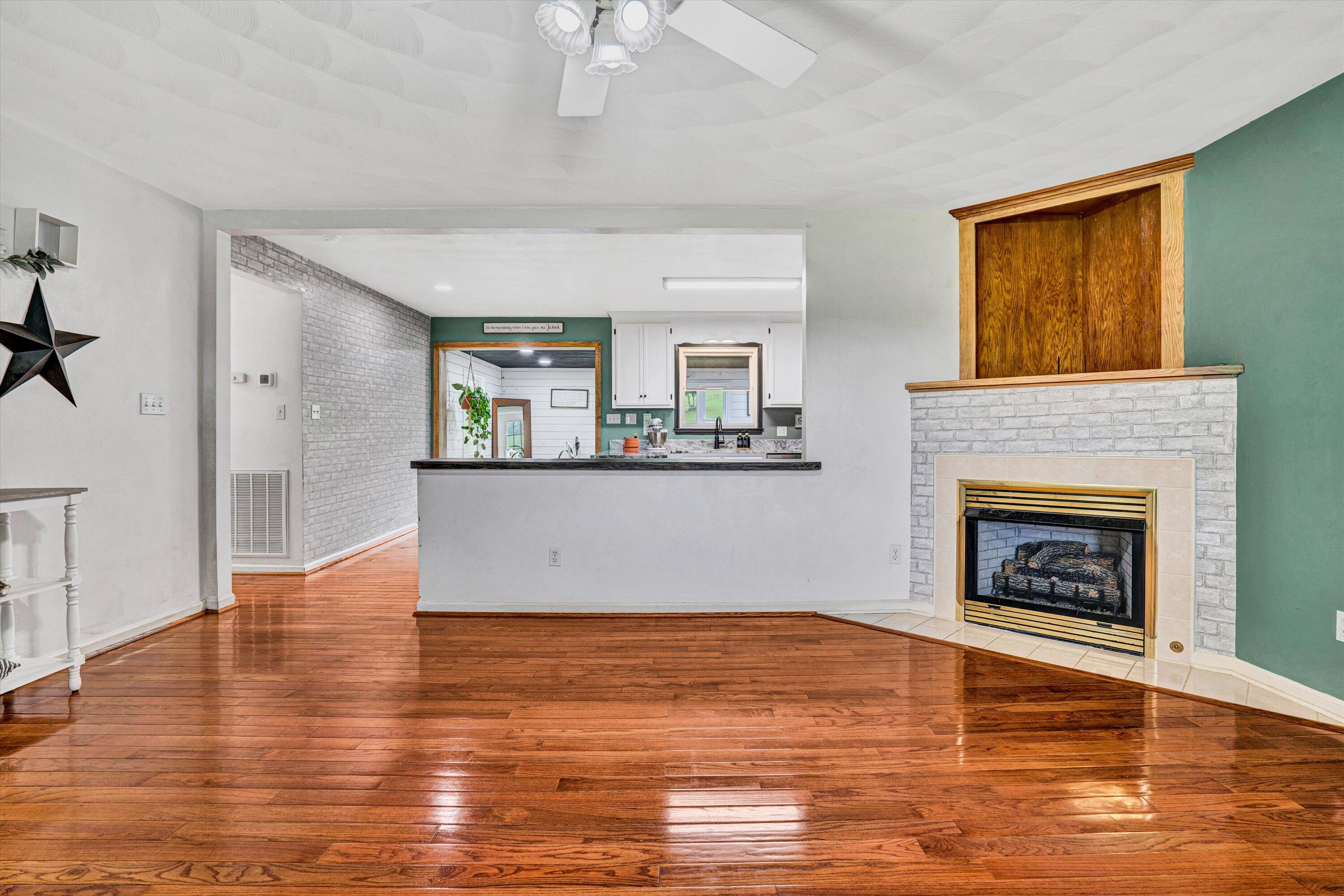 4 Arch Mill Rd, Buchanan, Virginia image 8