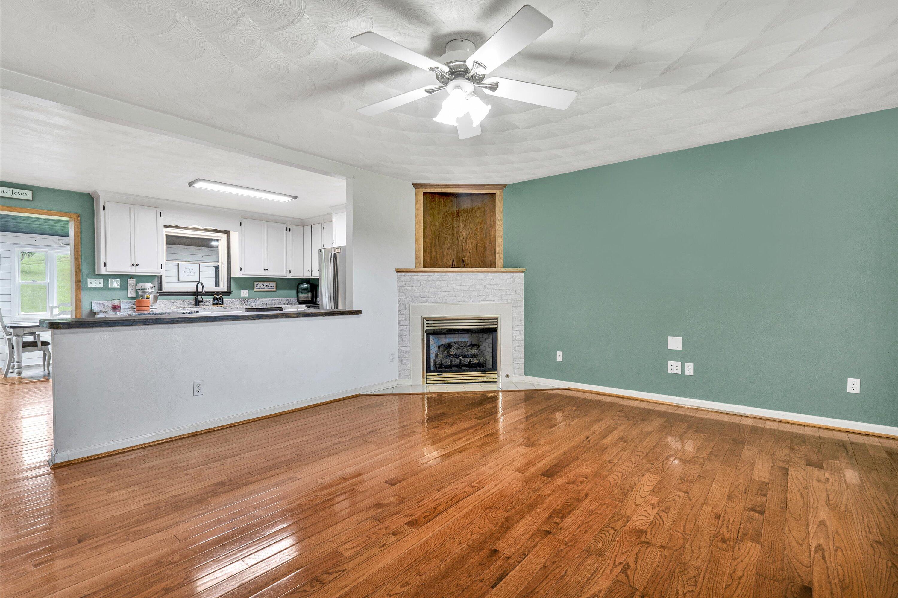 4 Arch Mill Rd, Buchanan, Virginia image 6