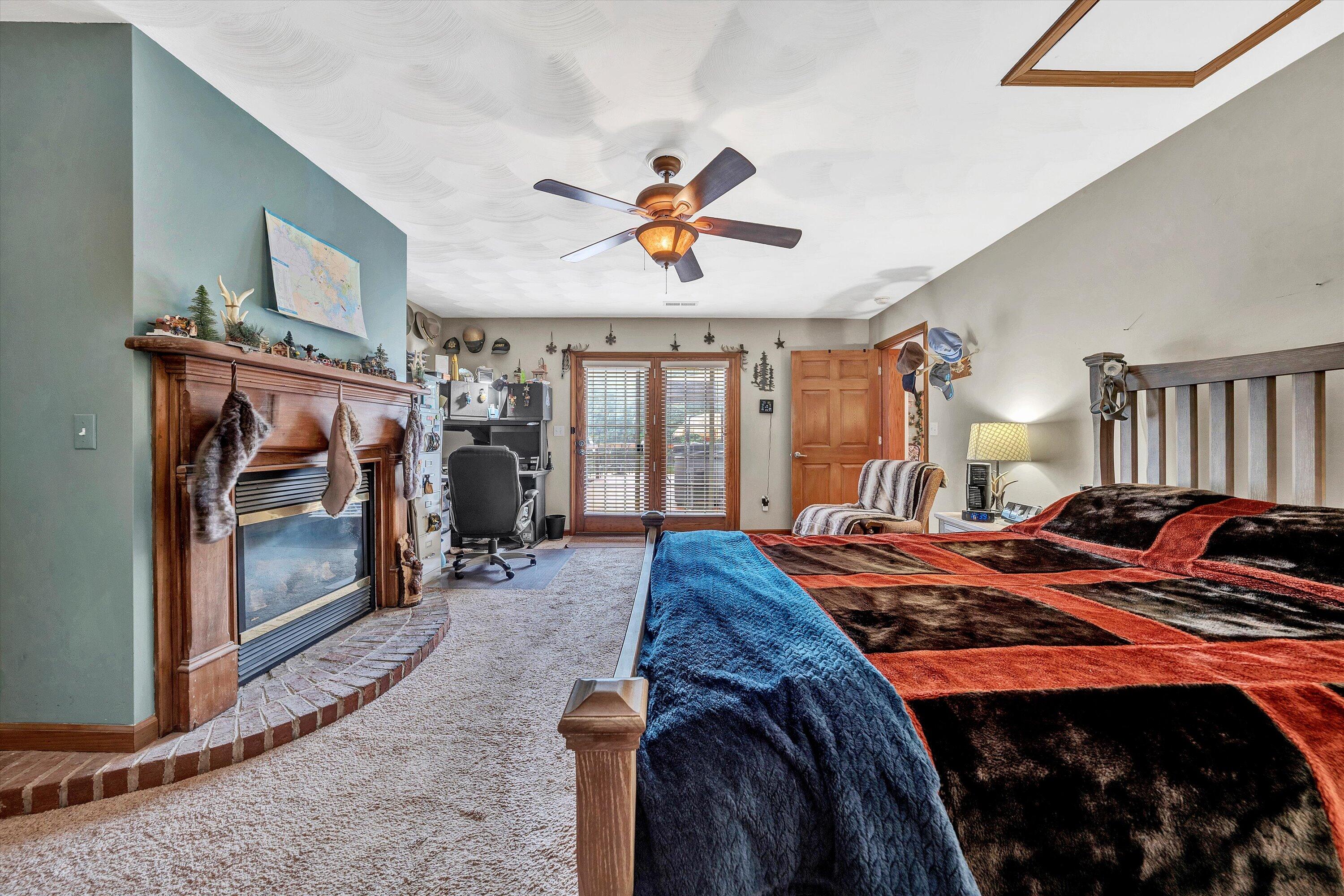 531 Brookwood Rd, Wirtz, Virginia image 16