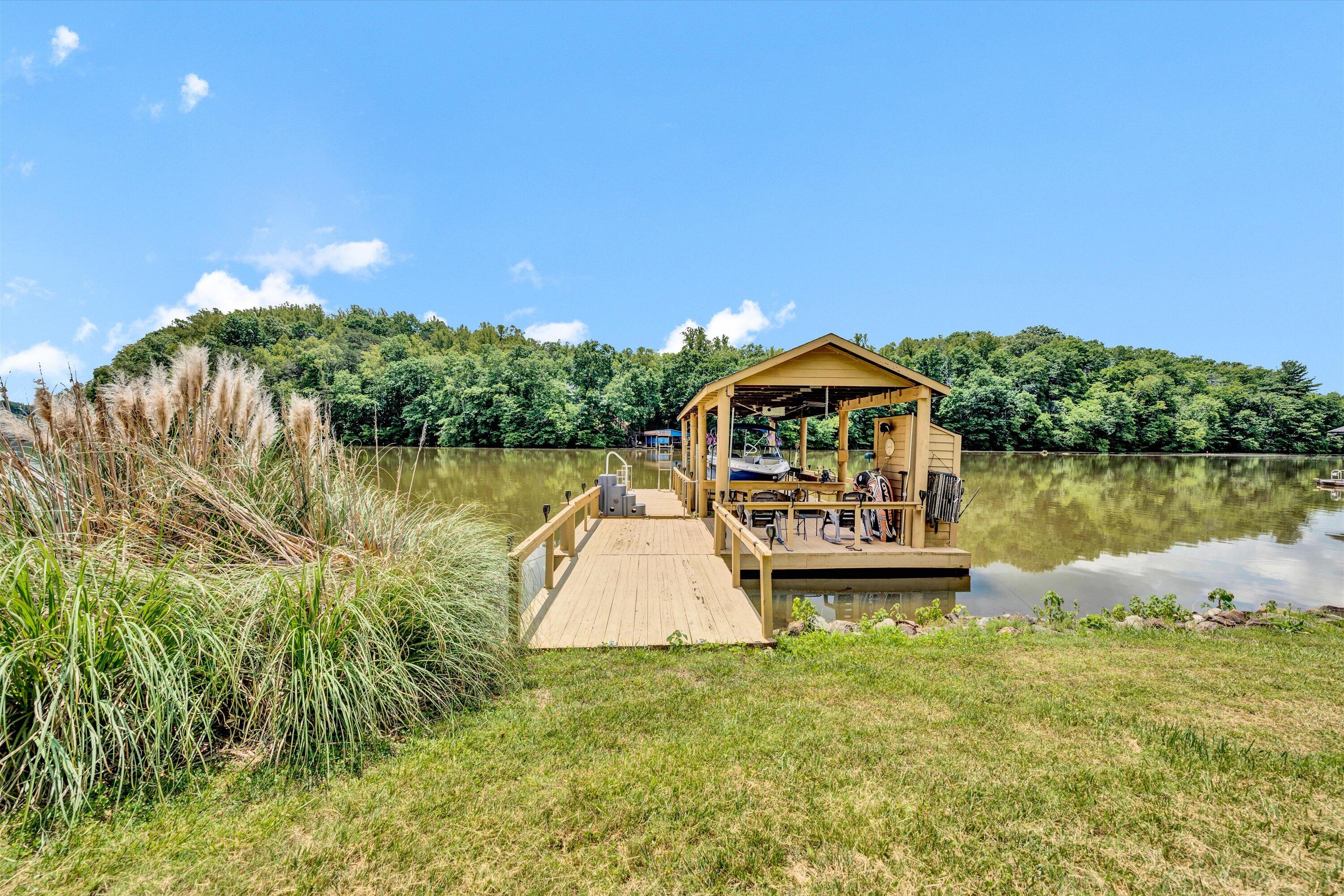 531 Brookwood Rd, Wirtz, Virginia image 27
