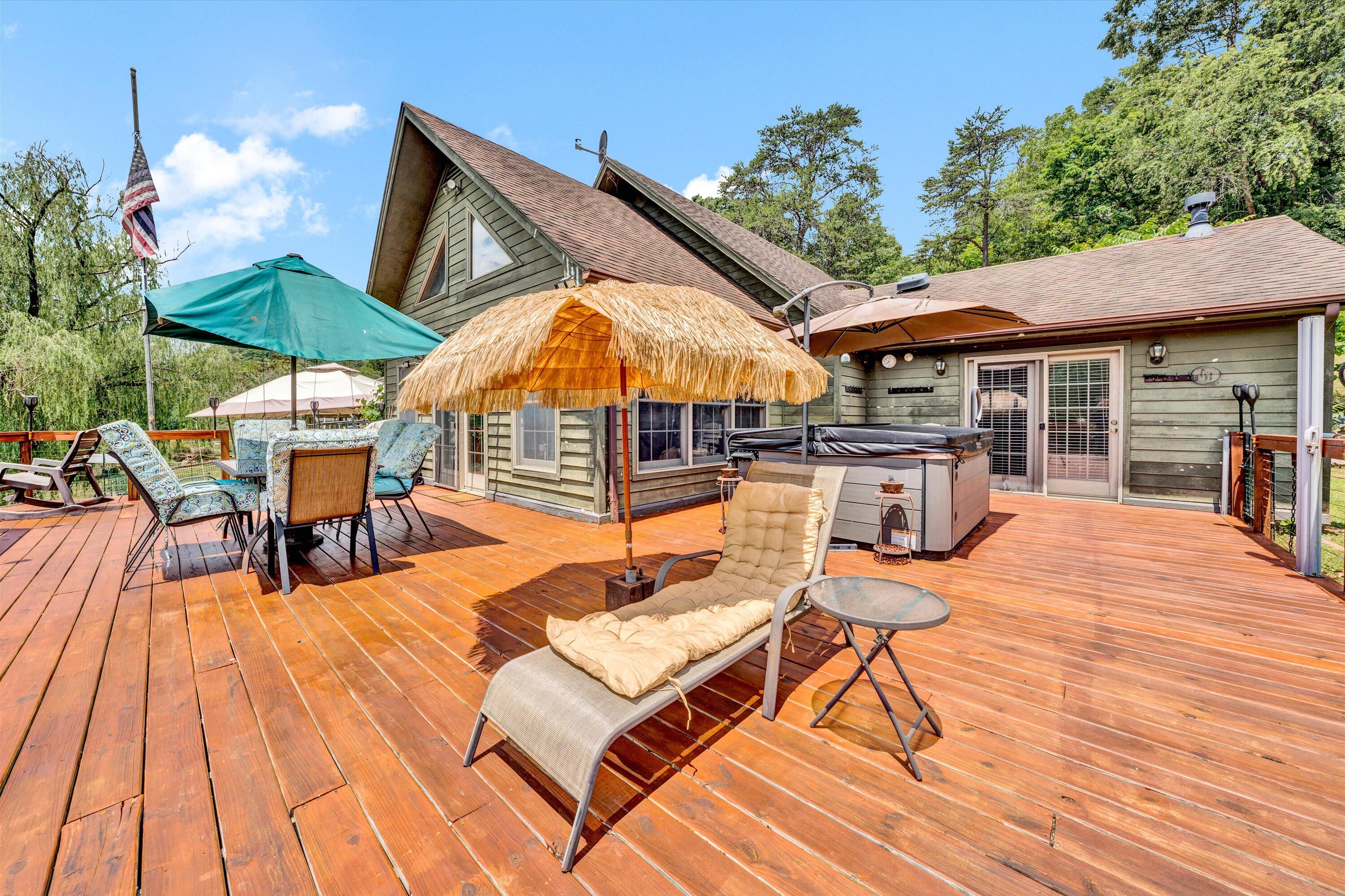531 Brookwood Rd, Wirtz, Virginia image 25